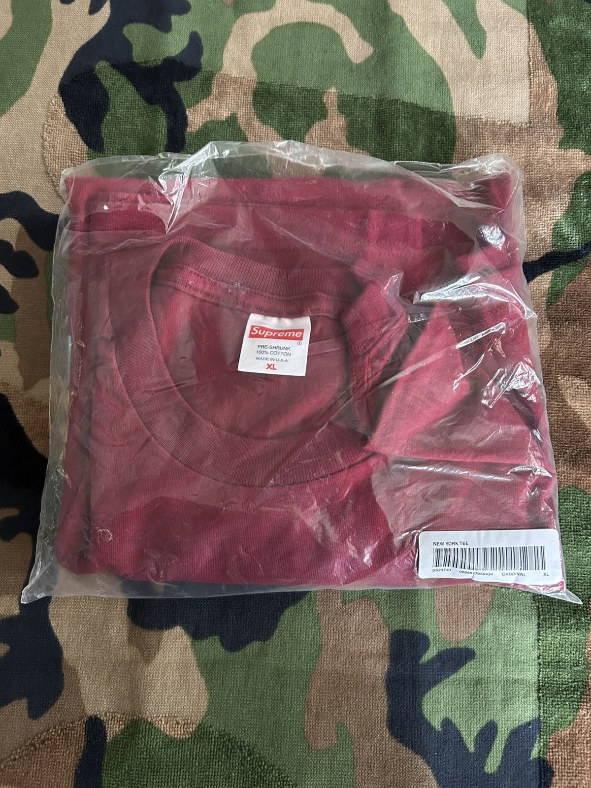 Supreme Supreme New York Tee Light Cardinal XL SS23 Size US XL / EU 56 / 4 - 3 Thumbnail