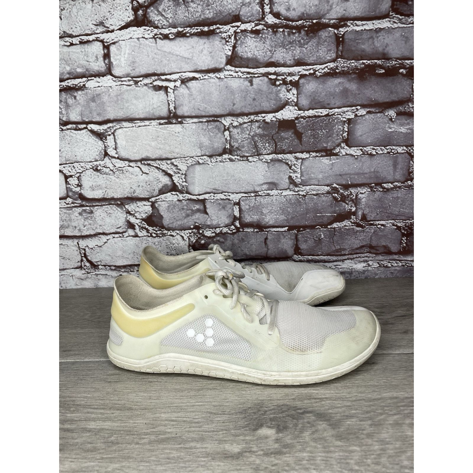 Vivobarefoot Vivobarefoot Primus Lite III Off White Minimalist Shoes Wome Size US 10 / IT 40 - 3 Thumbnail