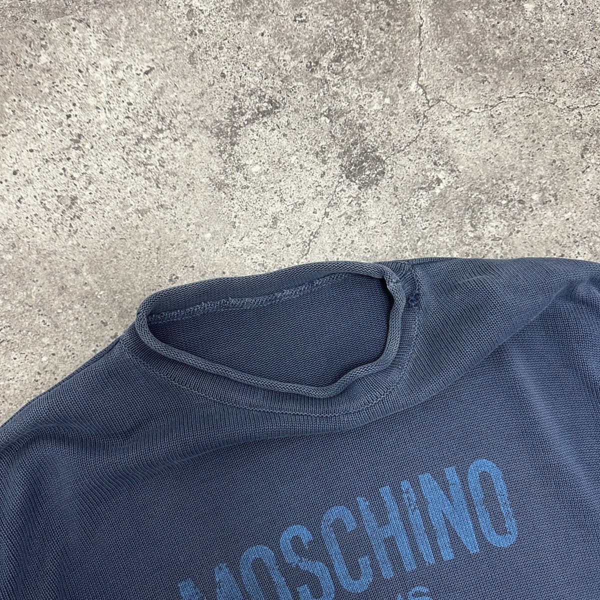 Moschino Vintage 90s Moschino Washed Faded knitted sweater y2k hype Size US XL / EU 56 / 4 - 4 Thumbnail