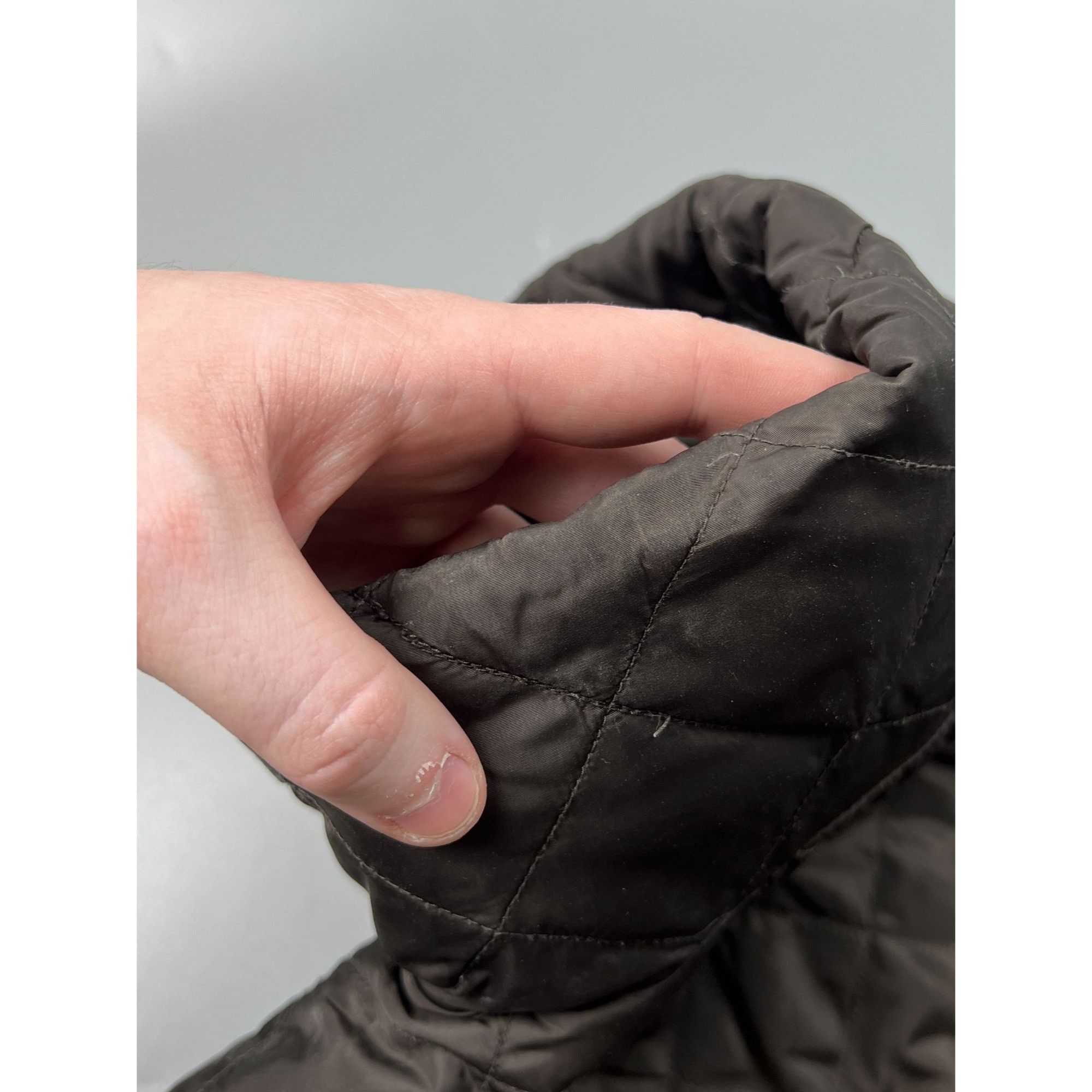 Weekend Max Mara Weekend Max Mara Quilted Nylon Vest (Y0729) Size S / US 4 / IT 40 - 14 Thumbnail