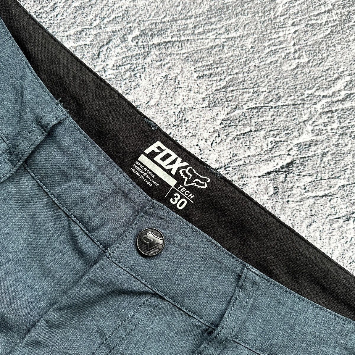 Fox Racing 🔥Mens FOX Tech Shorts Gray Size: 30 Size US 30 / EU 46 - 7 Thumbnail