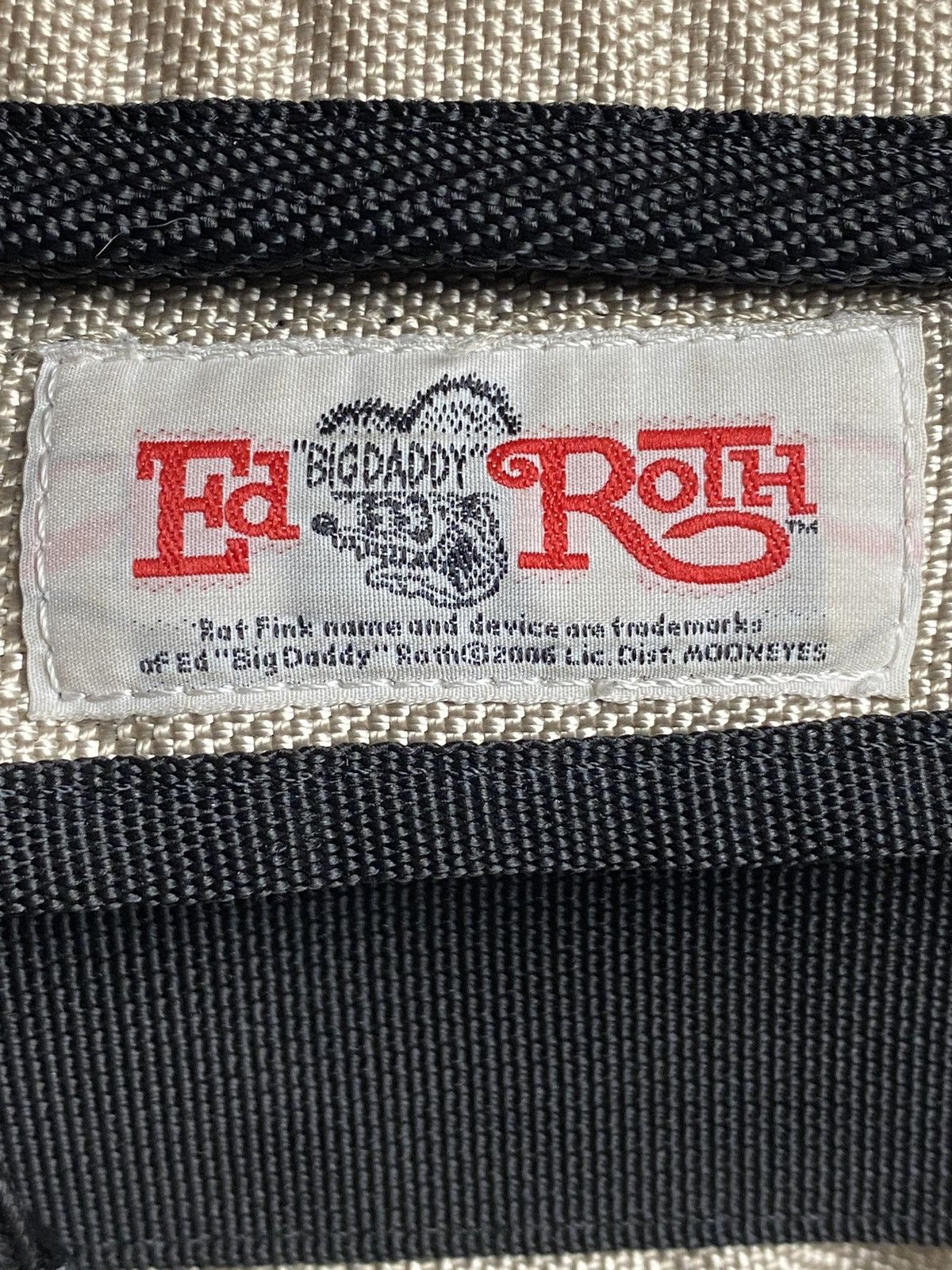Vintage Ed "Big Daddy" Roth Rat Finks 2 ways duffle backpack OS Size ONE SIZE - 10 Thumbnail