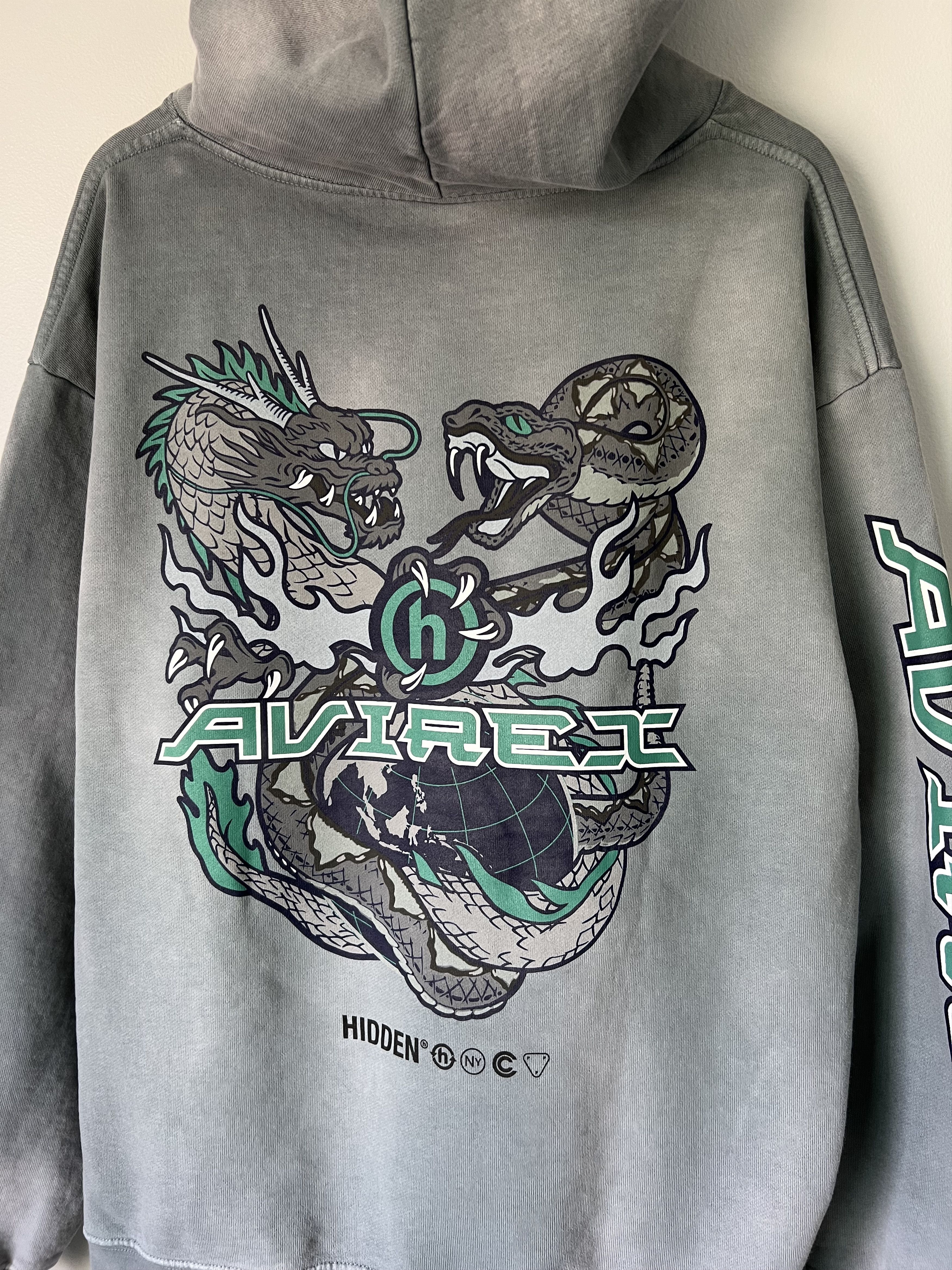 Avirex Avirex Hidden NY Worldwide Hoodie in Washed Graphite Size US XL / EU 56 / 4 - 2 Thumbnail