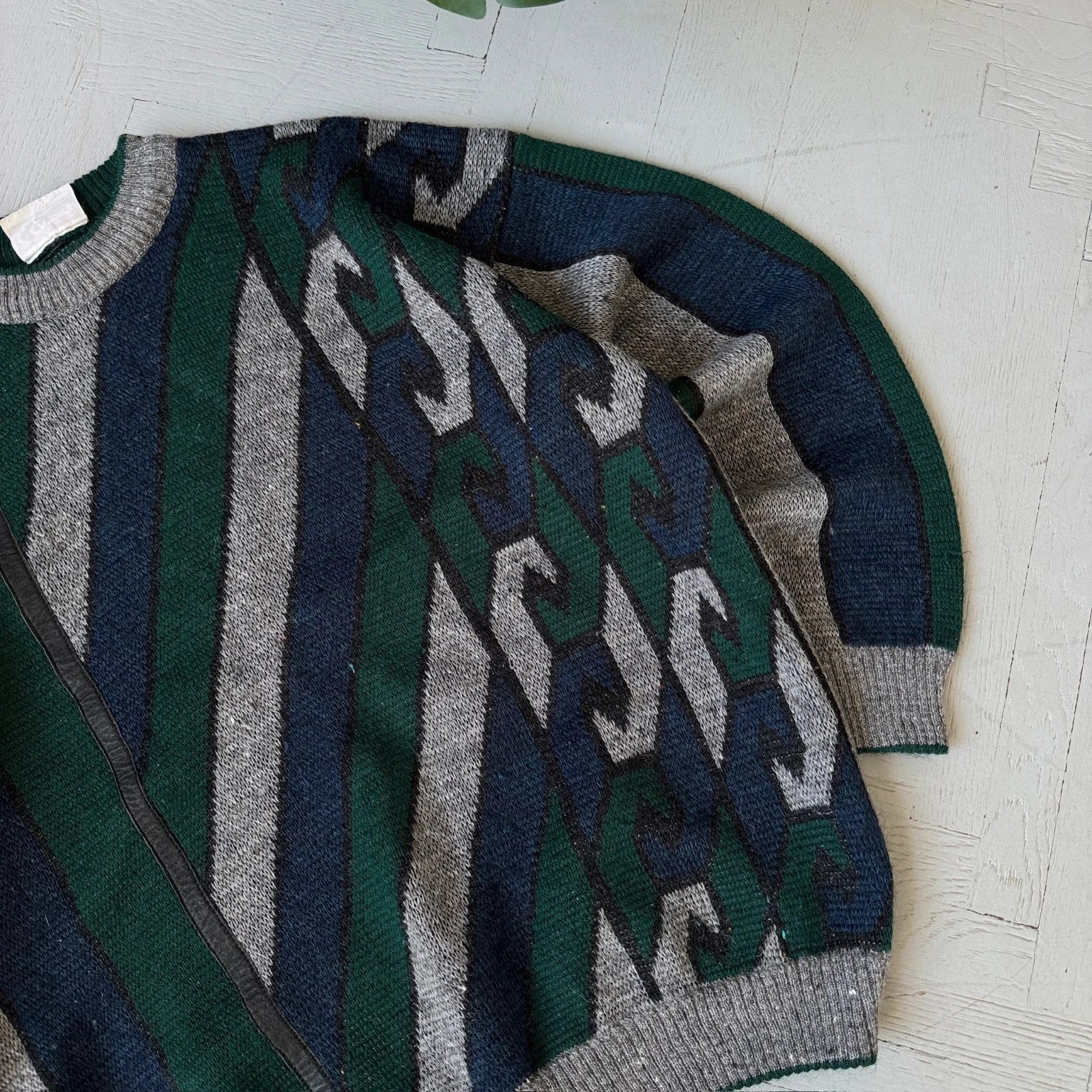 Vintage Vintage Chunky Knit Italian Style Wool Sweater Oversized Size US L / EU 52-54 / 3 - 3 Thumbnail