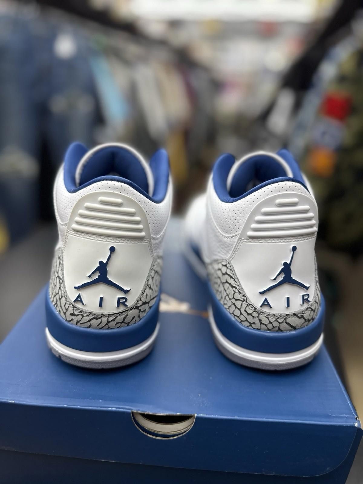 Jordan Brand Jordan 3 Retro Washington Wizards (CT8532-148) Size 10.5 - Size US 10.5 / EU 43-44 - 7 Thumbnail