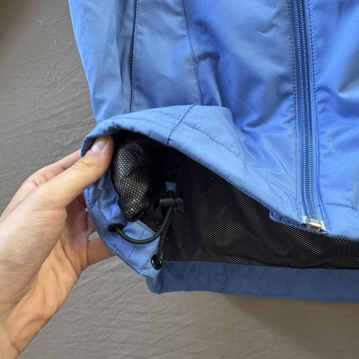 Asics Asics Stormshelter Waterproof Windbreaker Jacket Size S / US 4 / IT 40 - 12 Thumbnail