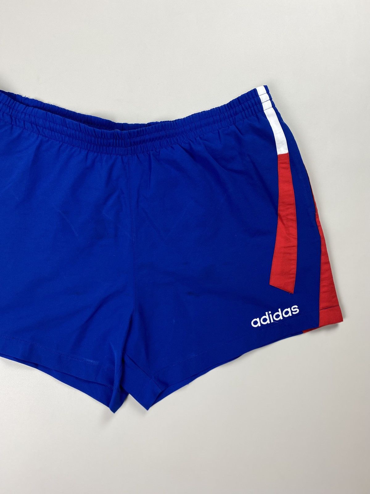 Vintage Adidas vintage men’s shorts size L Size US 34 / EU 50 - 3 Thumbnail