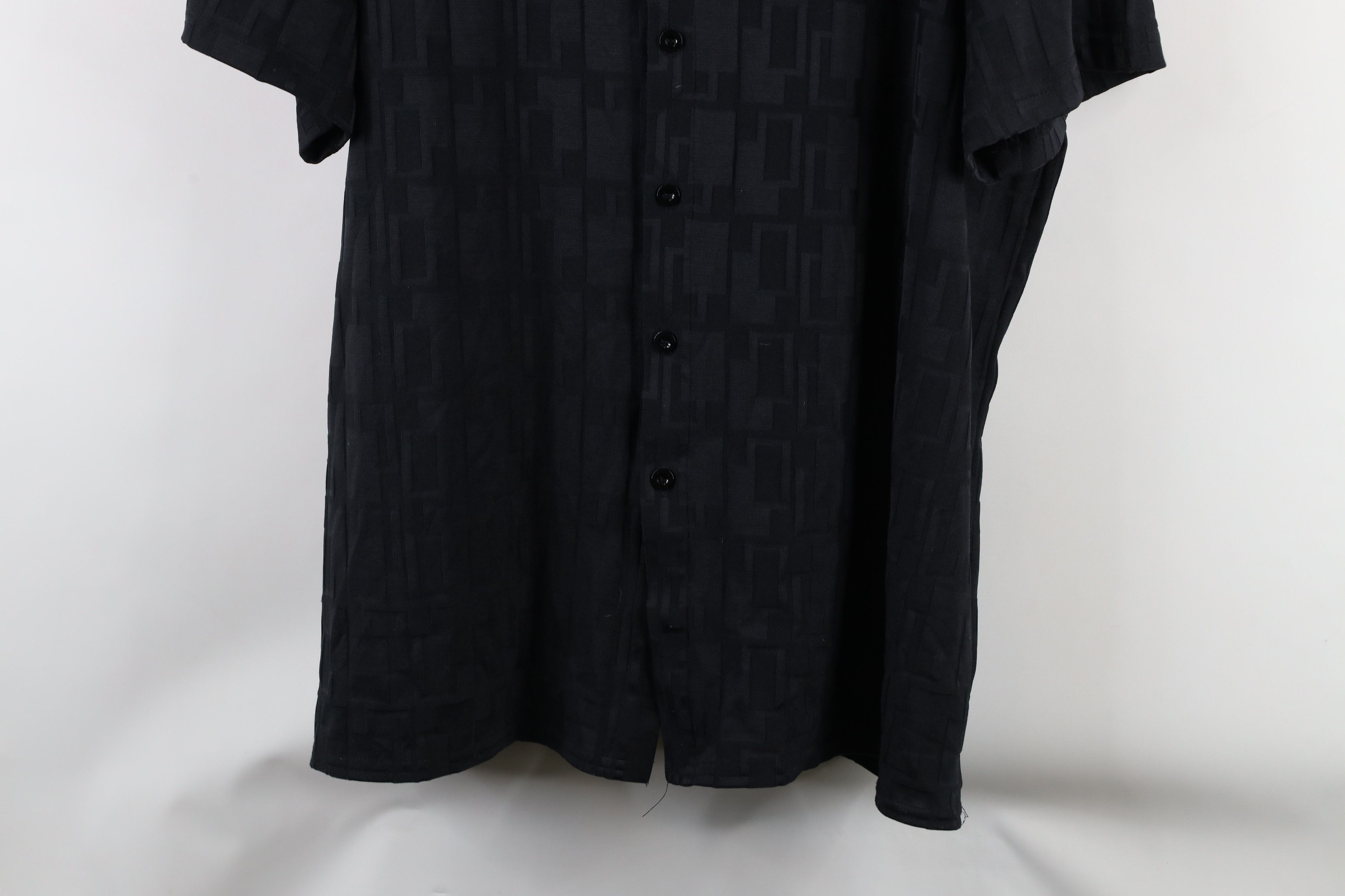 Vintage Vintage 90s Streetwear Knit Short Sleeve Button Shirt USA Size US XXL / EU 58 / 5 - 3 Thumbnail