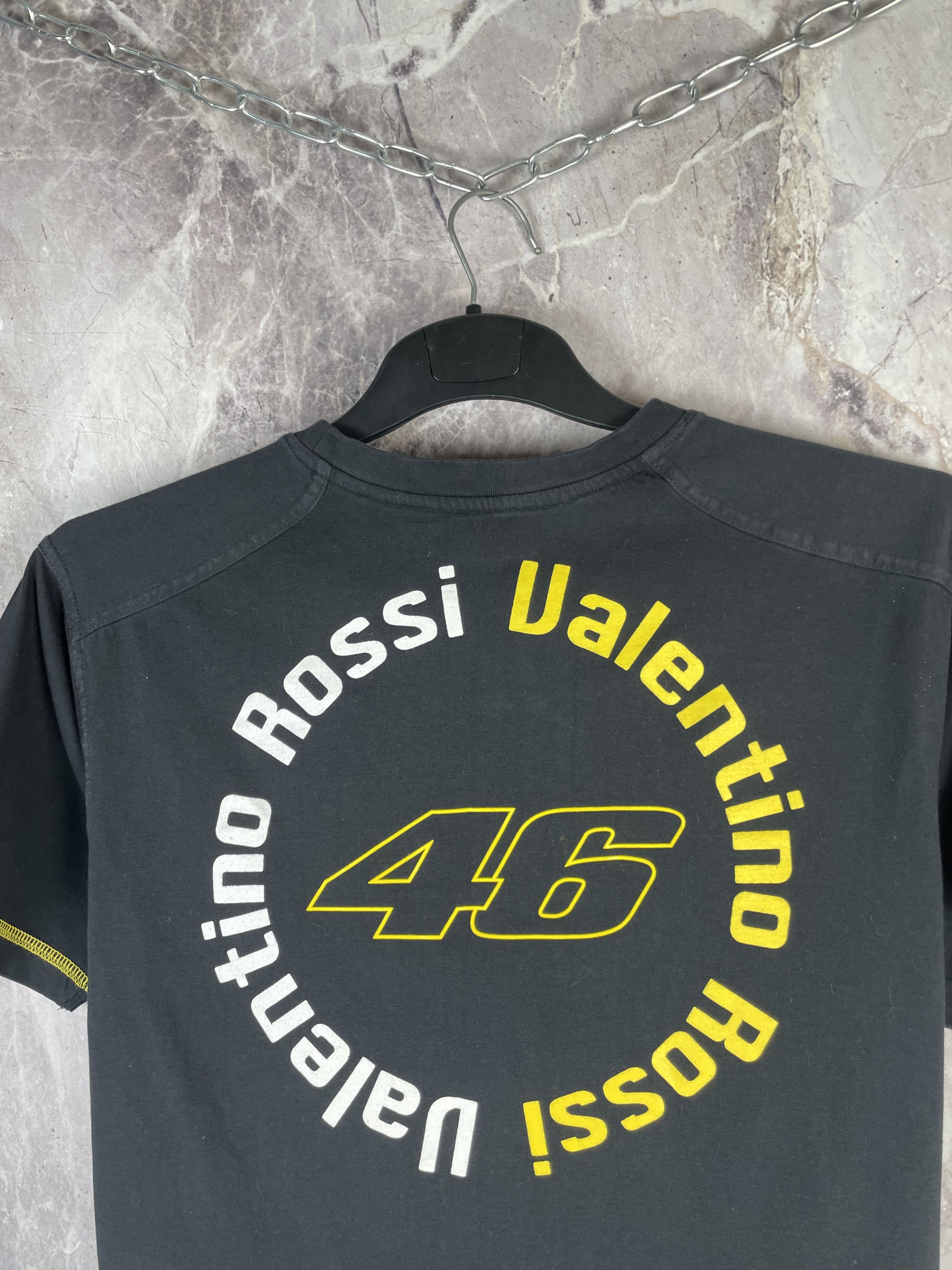 Yamaha Vintage Yamaha 46 Racing Nascar Retro T-Shirt Hype Y2K Size US S / EU 44-46 / 1 - 8 Thumbnail
