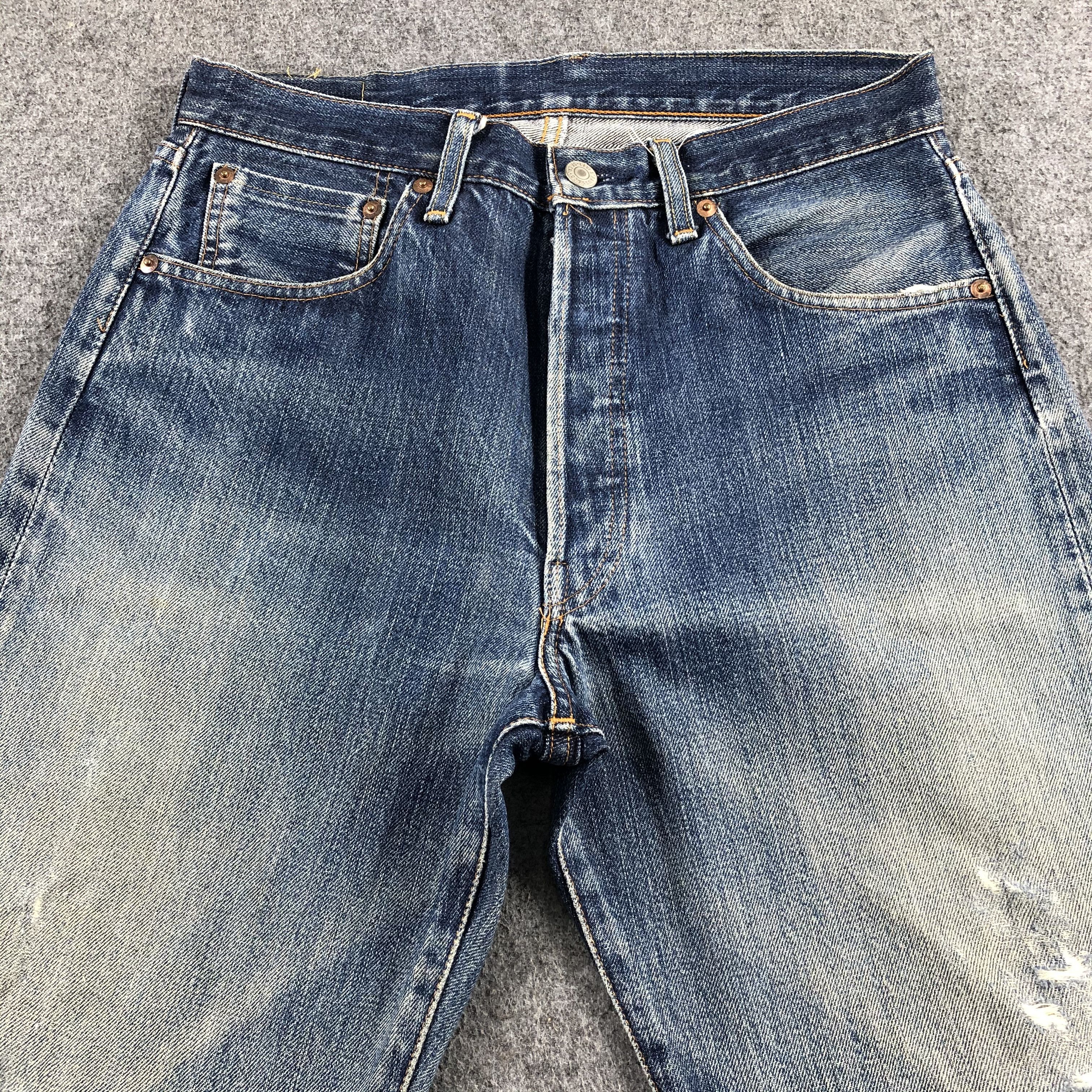 Levi's Vintage 90s Blue Wash Levis 501 Selvedge Jeans-J1722 Size US 30 / EU 46 - 3 Thumbnail