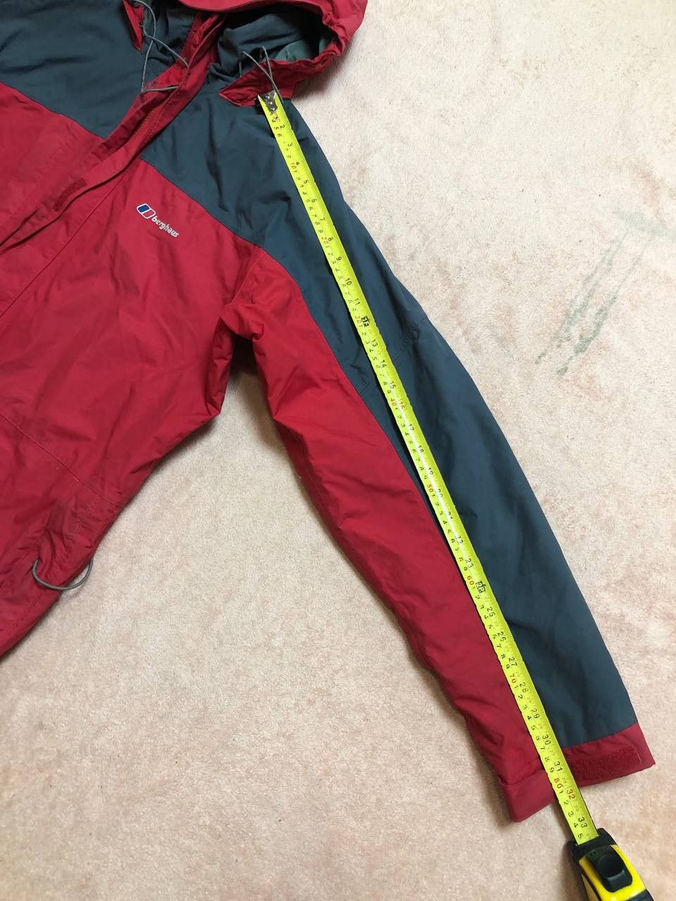Berghaus Streetwear Berghaus Y2K Size XL Jacket Streetwear Size US XL / EU 56 / 4 - 2 Thumbnail