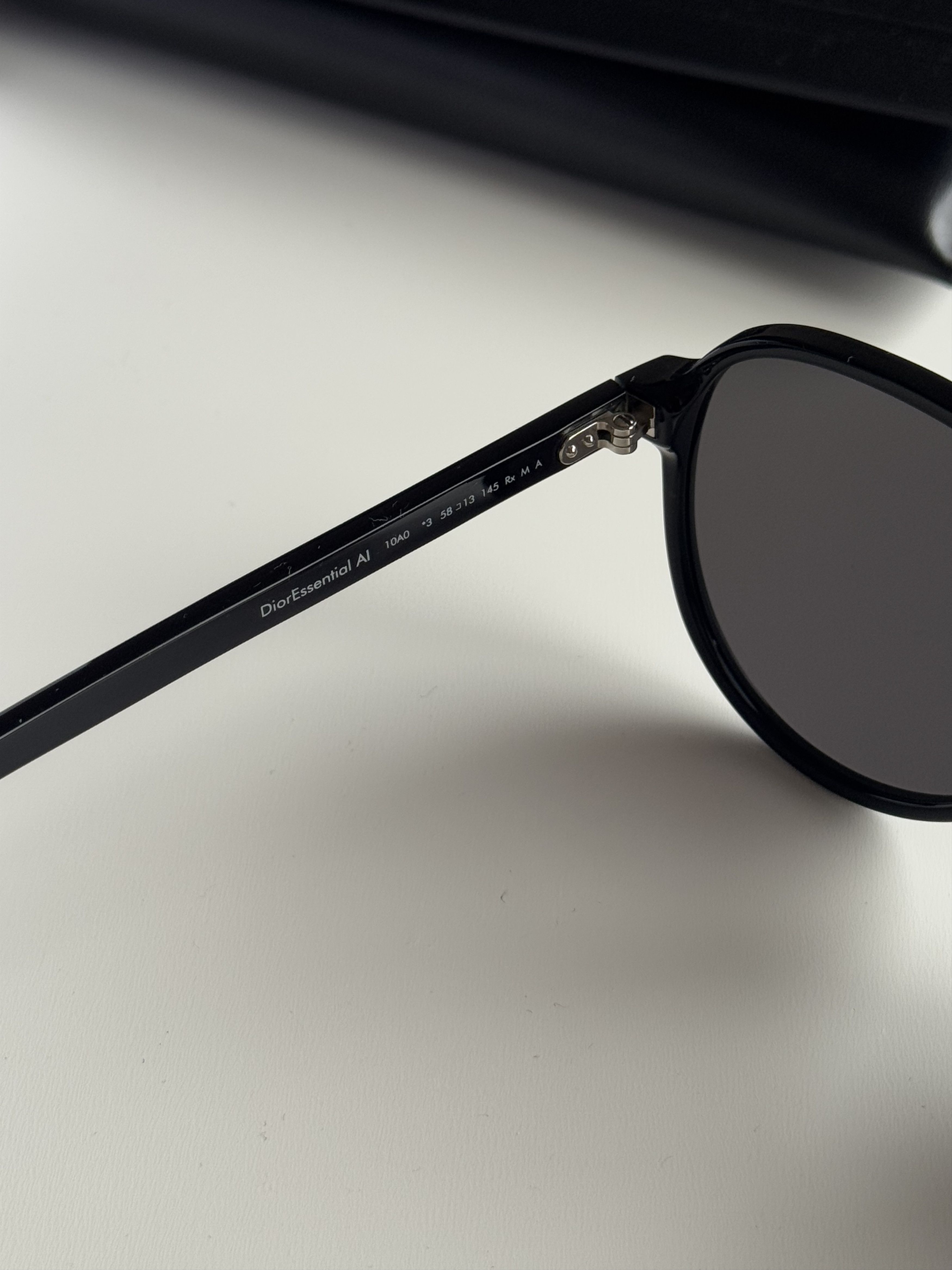 Dior Christian Dior Sunglasses Size ONE SIZE - 8 Thumbnail