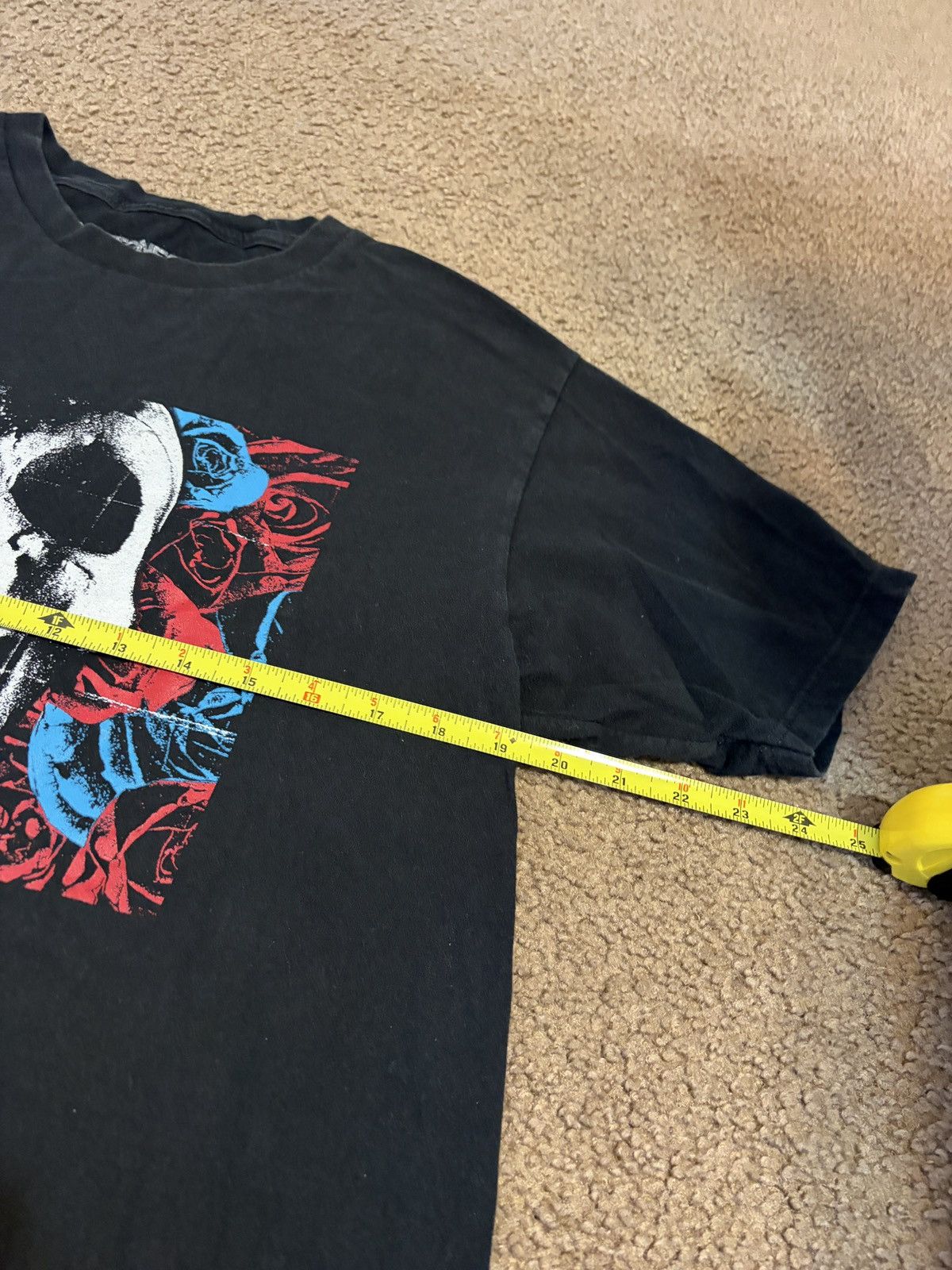 Other Deftones Skull Roses Shirt Size Large Black Short Sleeve Size US L / EU 52-54 / 3 - 4 Thumbnail