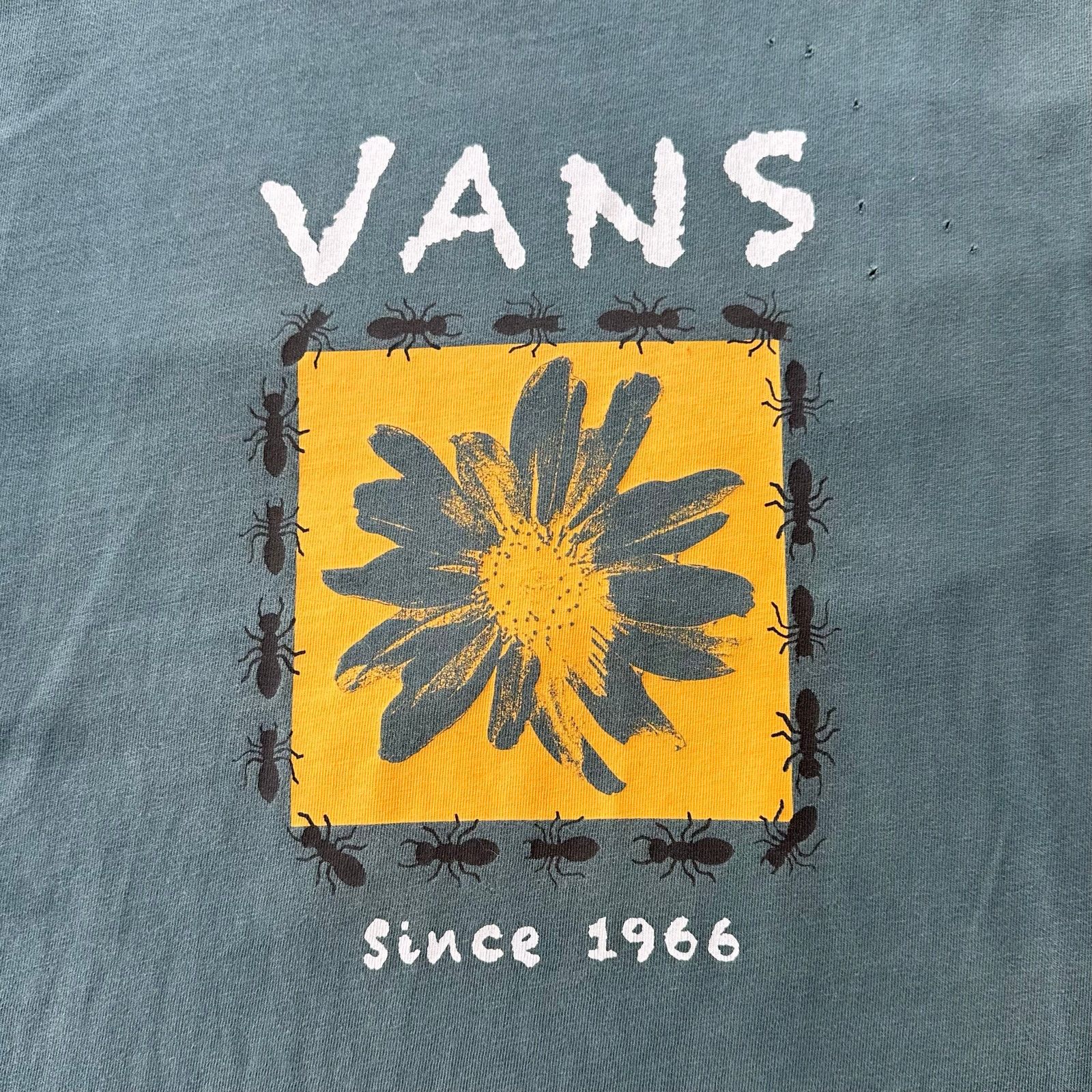 Vans Vans marching ants sunflower tee Size US XL / EU 56 / 4 - 2 Thumbnail