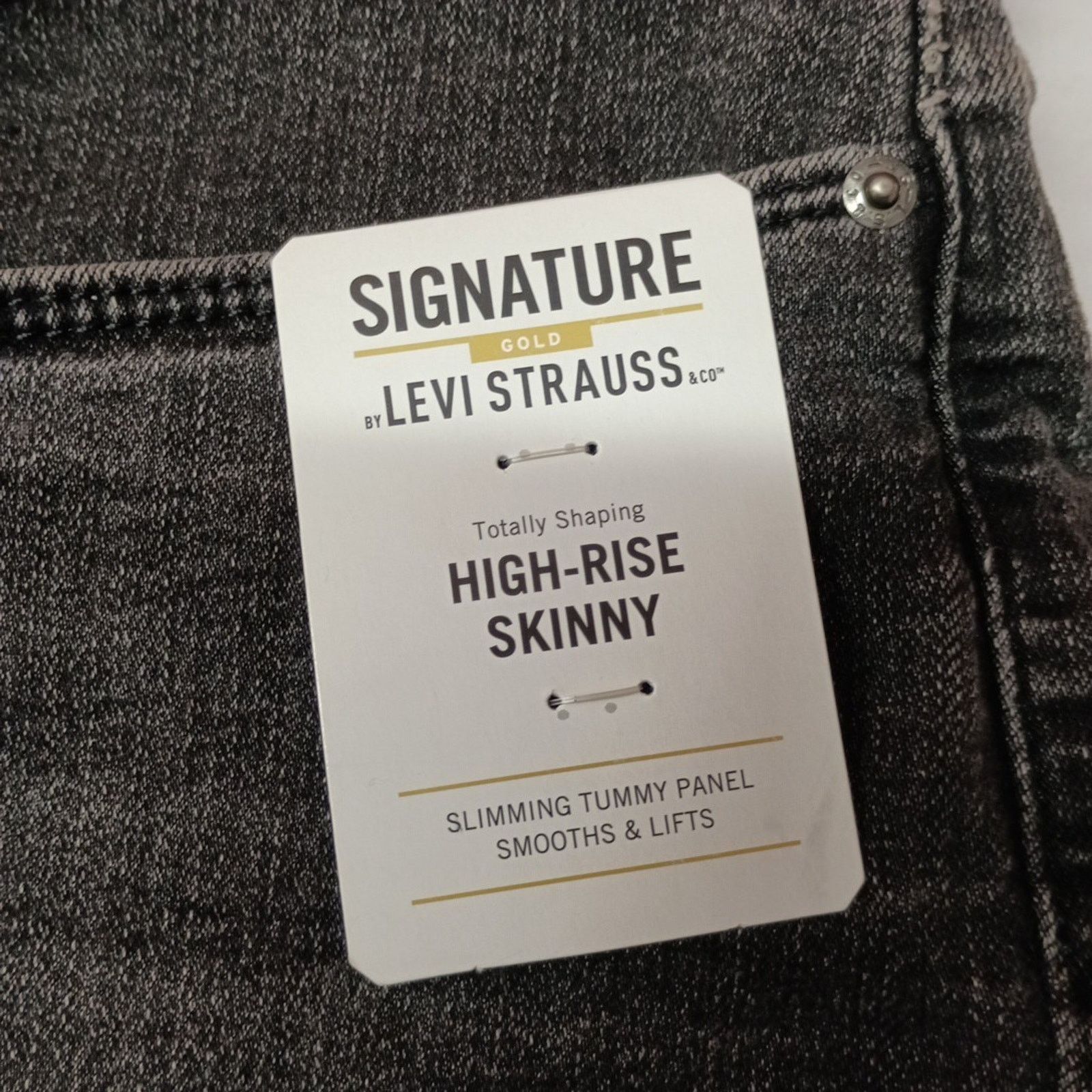 Levi's Levi High Rise Skinny Jeans Woman's Size 28S 39x28 Raw Hem Size 39" - 4 Thumbnail