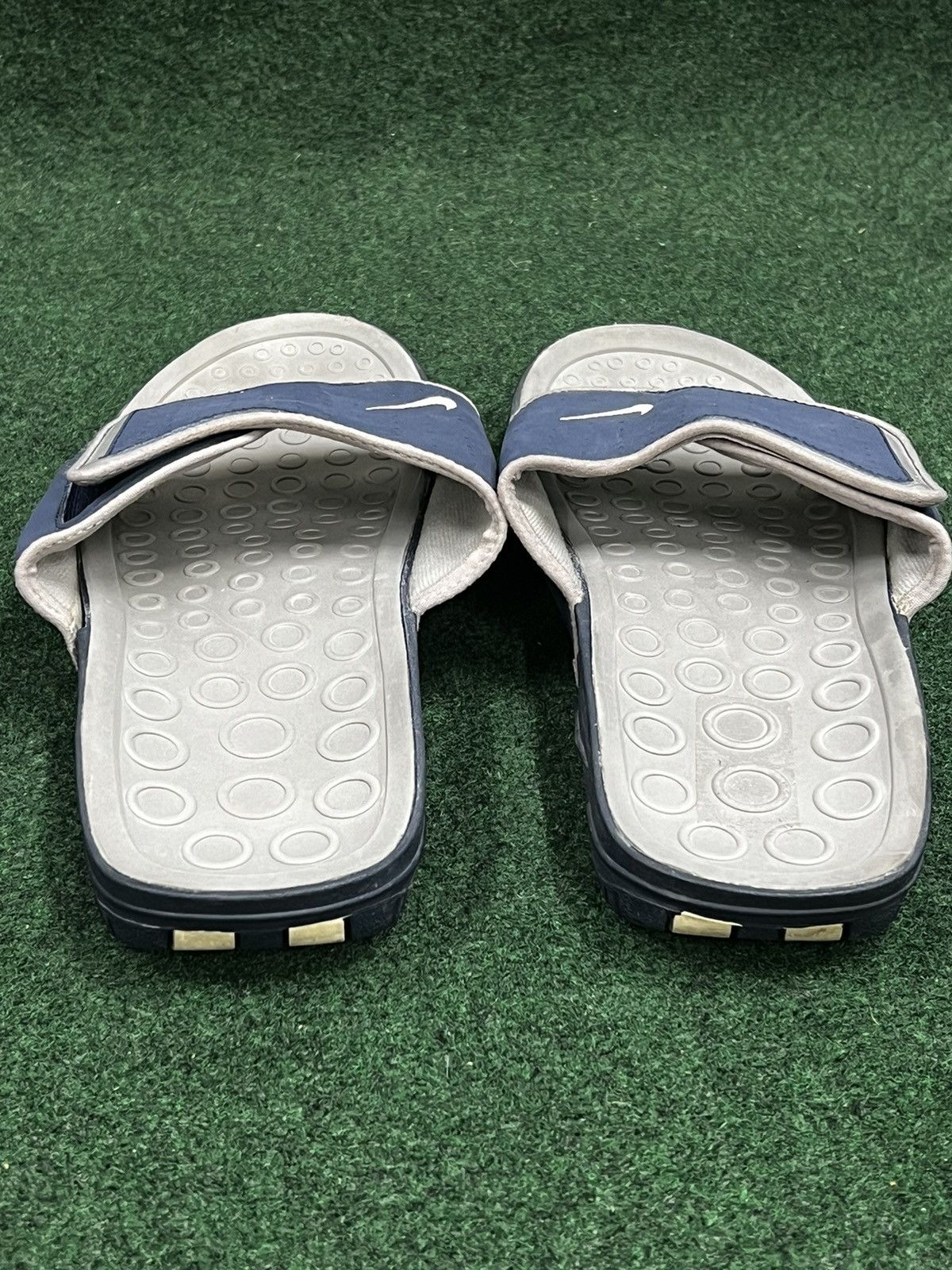 Nike Vintage Y2K Nike Swoosh Slides Size US 11 / EU 44 - 4 Thumbnail