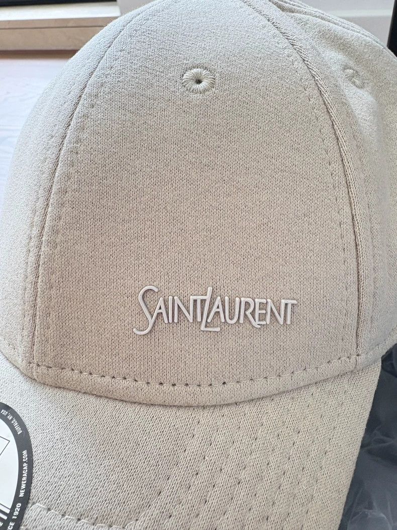 Saint Laurent Paris Saint Laurent Paris cap Size ONE SIZE - 2 Thumbnail