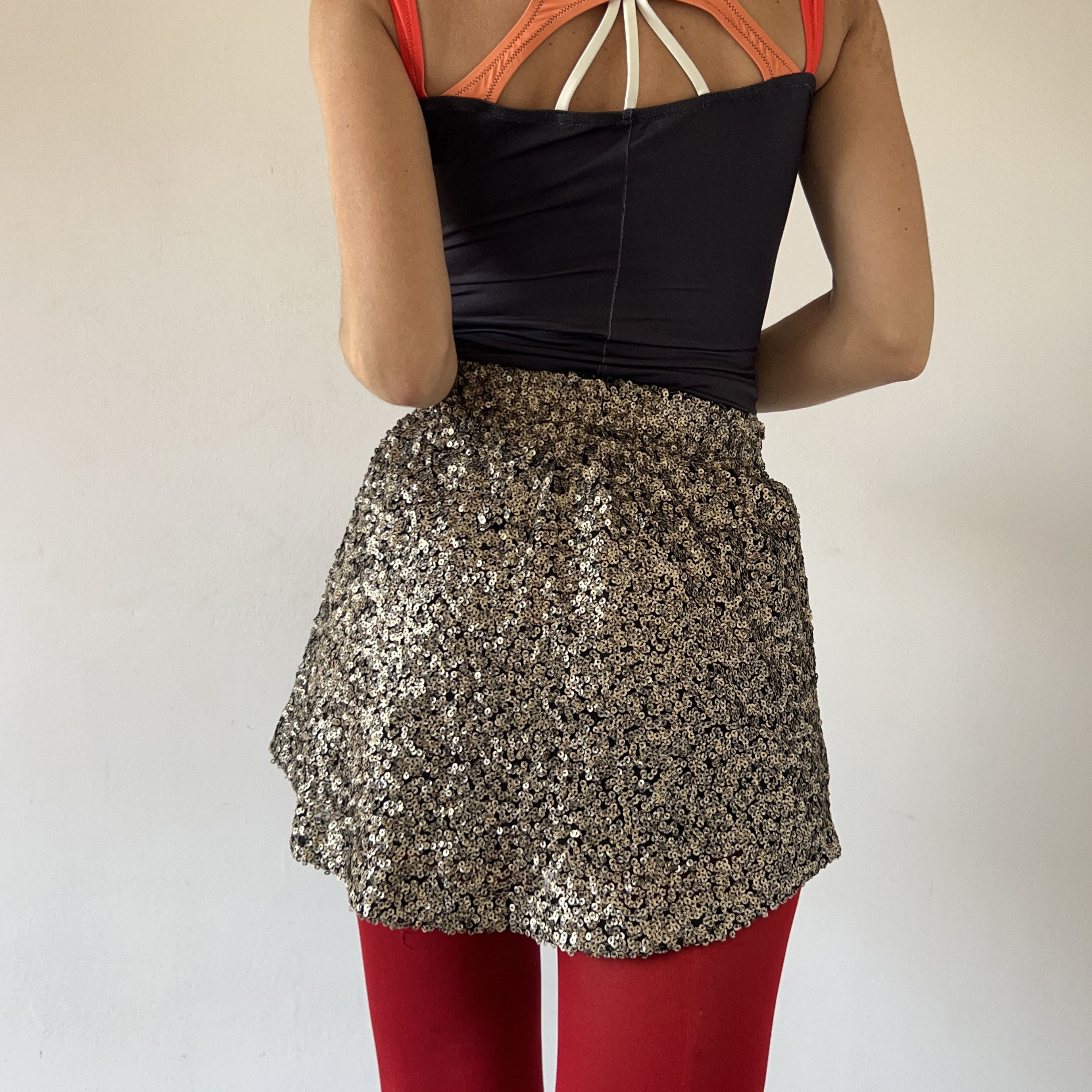 Vintage Vintage Gold Sequin Mini Skirt Size 27" / US 4 / IT 40 - 2 Thumbnail