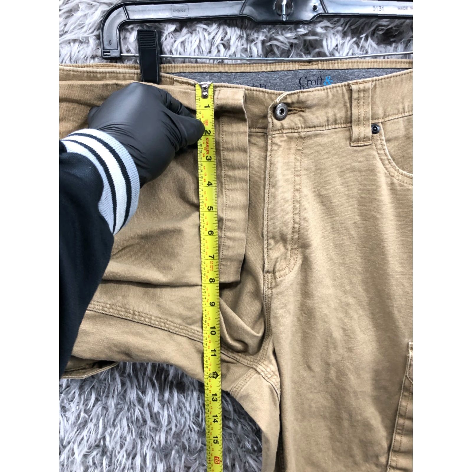 Croft & Barrow Croft & Barrow Chino Pants Straight Mens 36x30 Beige Stretch Casual Workwear 5-Pocket Design Zip Button Flat Front Regular Mens Size US 36 / EU 52 - 4 Thumbnail