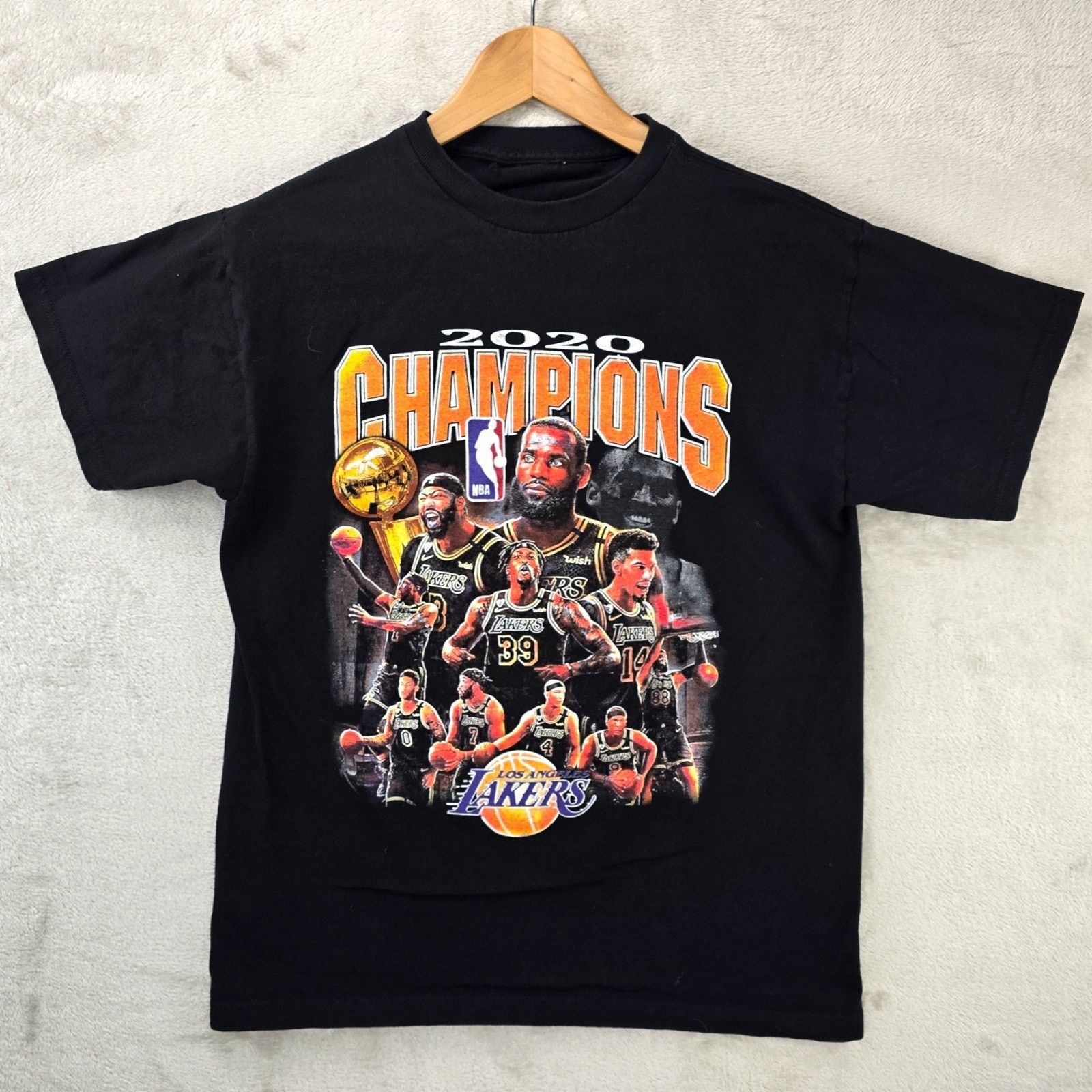 NBA Los Angeles Lakers Shirt Mens Medium 2020 Champions LeBron Size US M / EU 48-50 / 2 - 1 Thumbnail