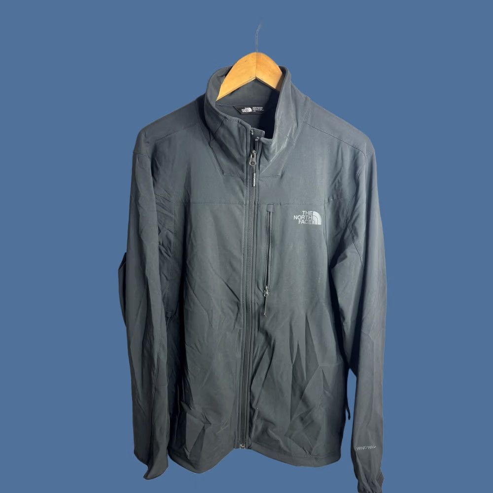 The North Face The North Face Windwall Jacket Mens L Gray Full Zip Softshell Hiking Outdoor Wind-Resistant Comfort Outerwear Size US L / EU 52-54 / 3 - 1 Thumbnail