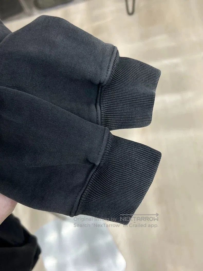 Balenciaga Balenciaga Distressed Embroidered Hoodie XS. Size US XS / EU 42 / 0 - 7 Thumbnail