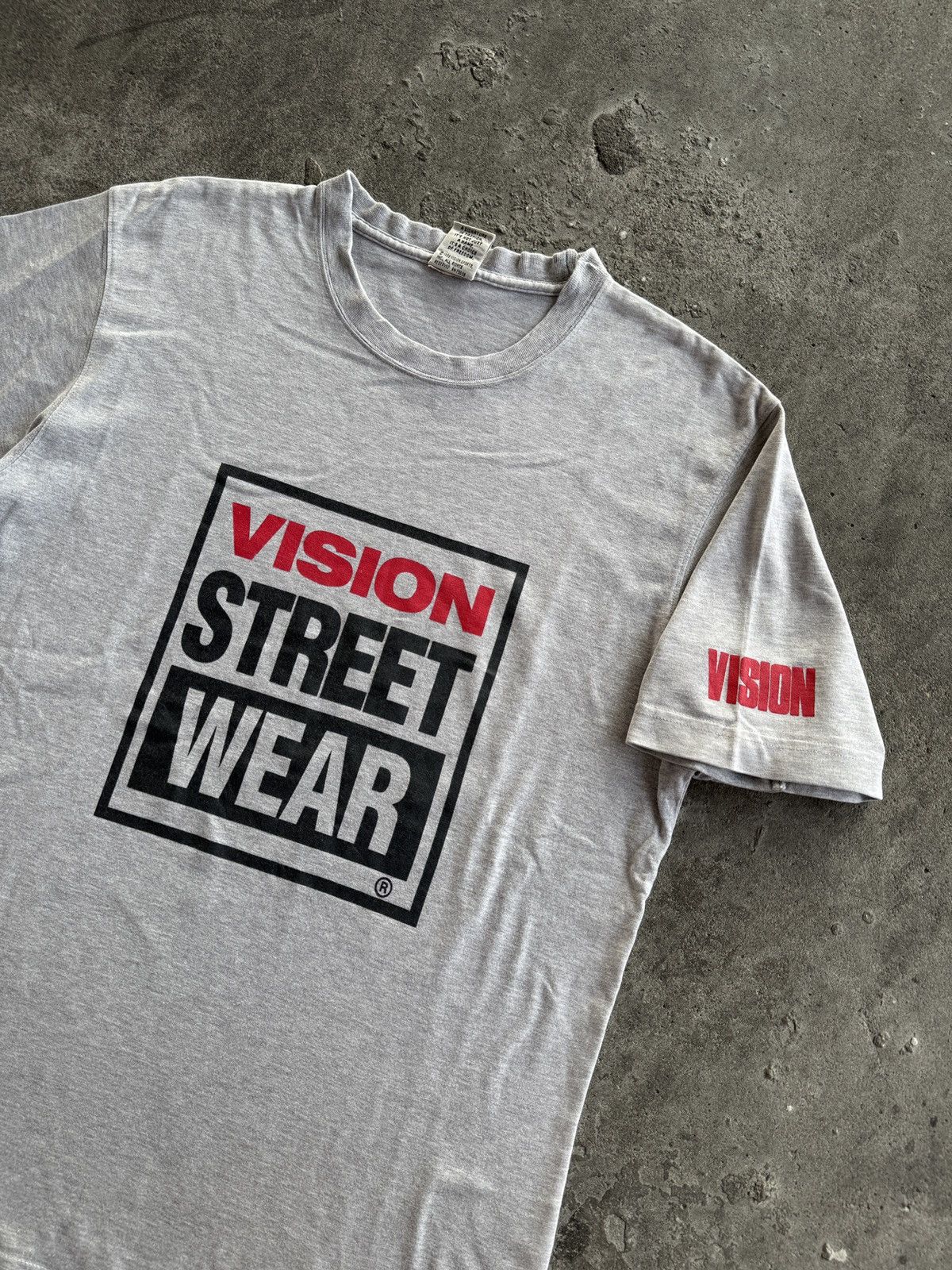 Vision Streetwear Vintage Vission Street Wear 80’s Tshirt Size US M / EU 48-50 / 2 - 4 Thumbnail