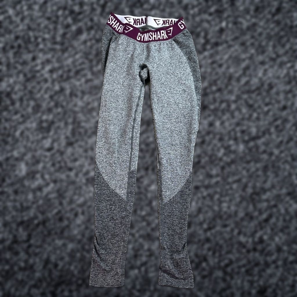 Gymshark Gymshark Leggings Womens S Gray Dry Elastic Waist Pull On Gym Pants Ladies Size 28" / US 6 / IT 42 - 1 Thumbnail