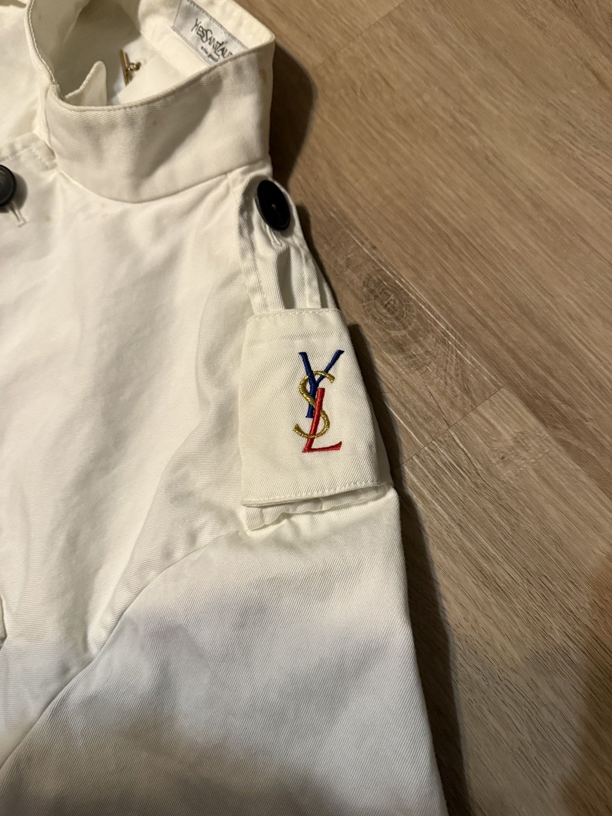 Yves Saint Laurent Yves Saint Laurent Rive Gauche White Button Up Jean Jacket Size US XXS / EU 40 - 10 Thumbnail