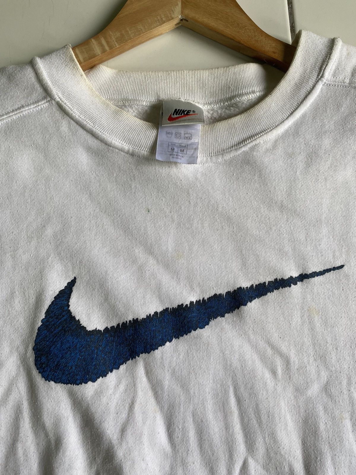 Nike Vintage Nike big Swoosh Sweatshirt Size US M / EU 48-50 / 2 - 4 Thumbnail