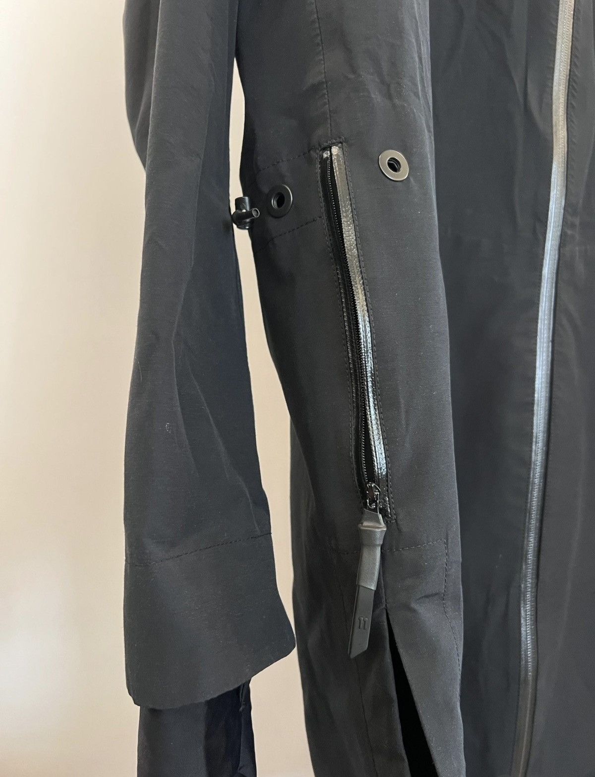 11 By Boris Bidjan Saberi 11ByBBS Technical Embroidered Bonded-Seam Windbreaker Trench Size US M / EU 48-50 / 2 - 4 Thumbnail