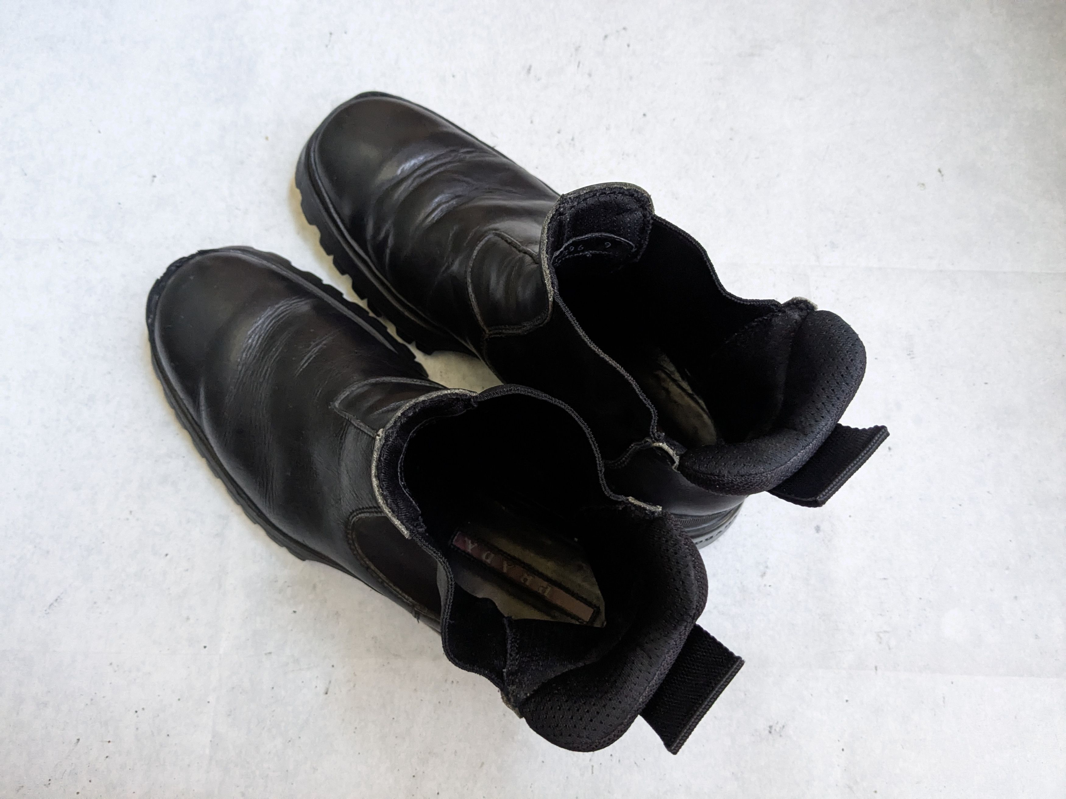 Prada Prada Chelsea Boots Black Leather 10 Y2K Chunky Rubber Size US 10 / EU 43 - 13 Thumbnail