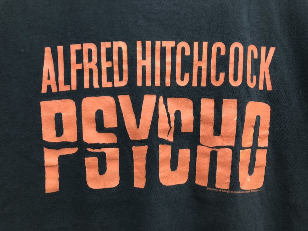 Delta × Vintage RARE 🔥 PSYCHO BY LEGENDARY ALFRED HITCHCOCK 🇺🇸 HORROR MOVIE Size US M / EU 48-50 / 2 - 5 Thumbnail