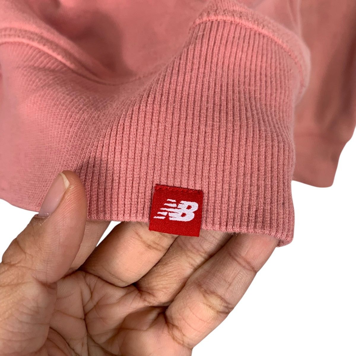 New Balance NEW BALANCE Big Logo Pullover Hoodies Sweatshirt #1990-C86 Size US L / EU 52-54 / 3 - 10 Thumbnail