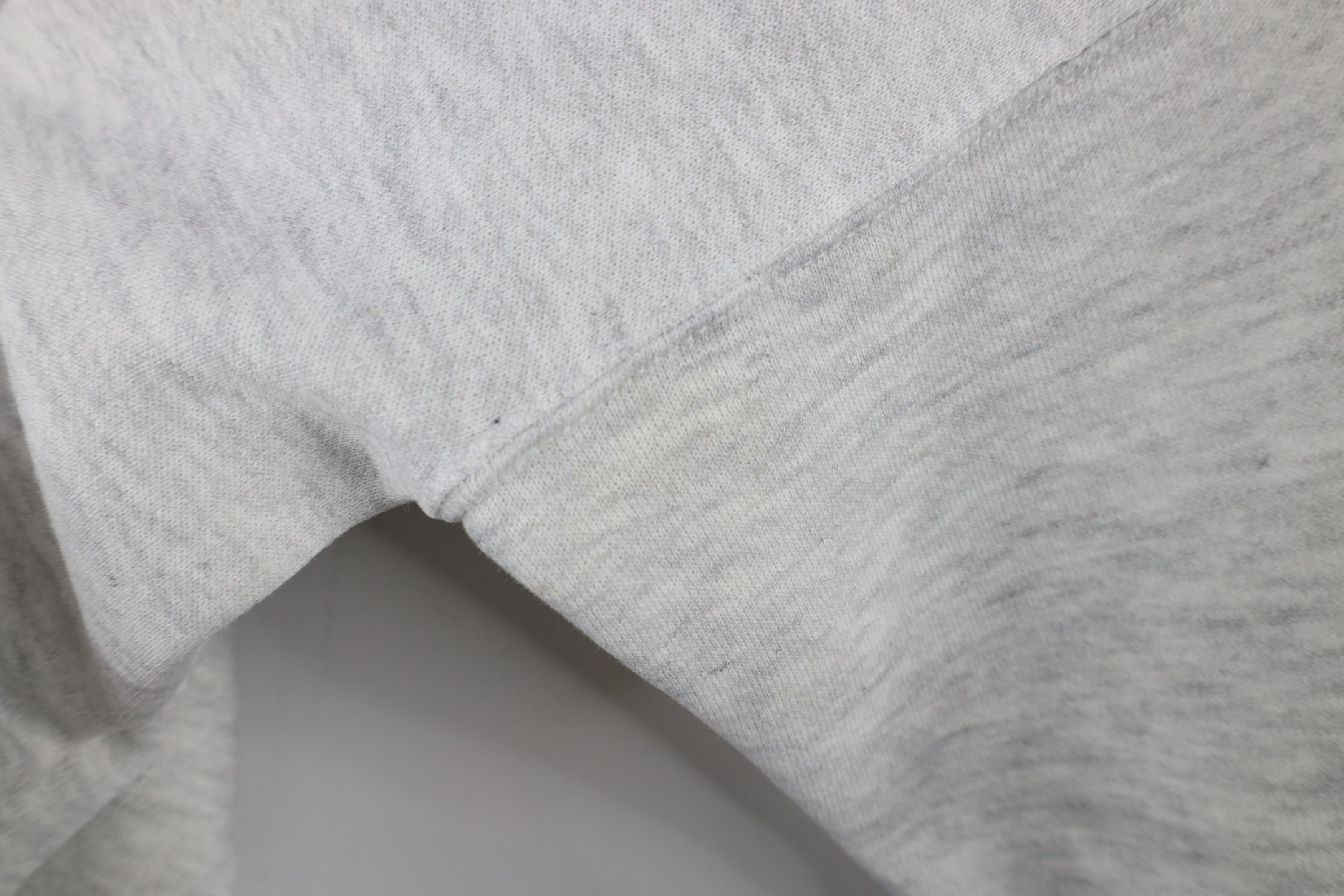 Vintage Vintage 90s Streetwear Crewneck Sweatshirt Heather Gray USA Size US XL / EU 56 / 4 - 9 Thumbnail
