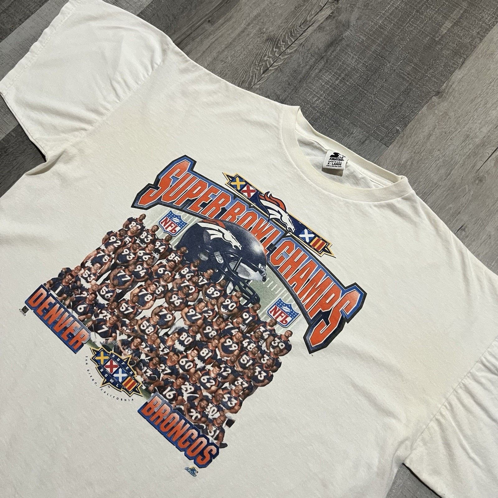 Starter VTG Starter Denver Broncos 1999 Team Roster NFL T Shirt Size US XL / EU 56 / 4 - 3 Thumbnail