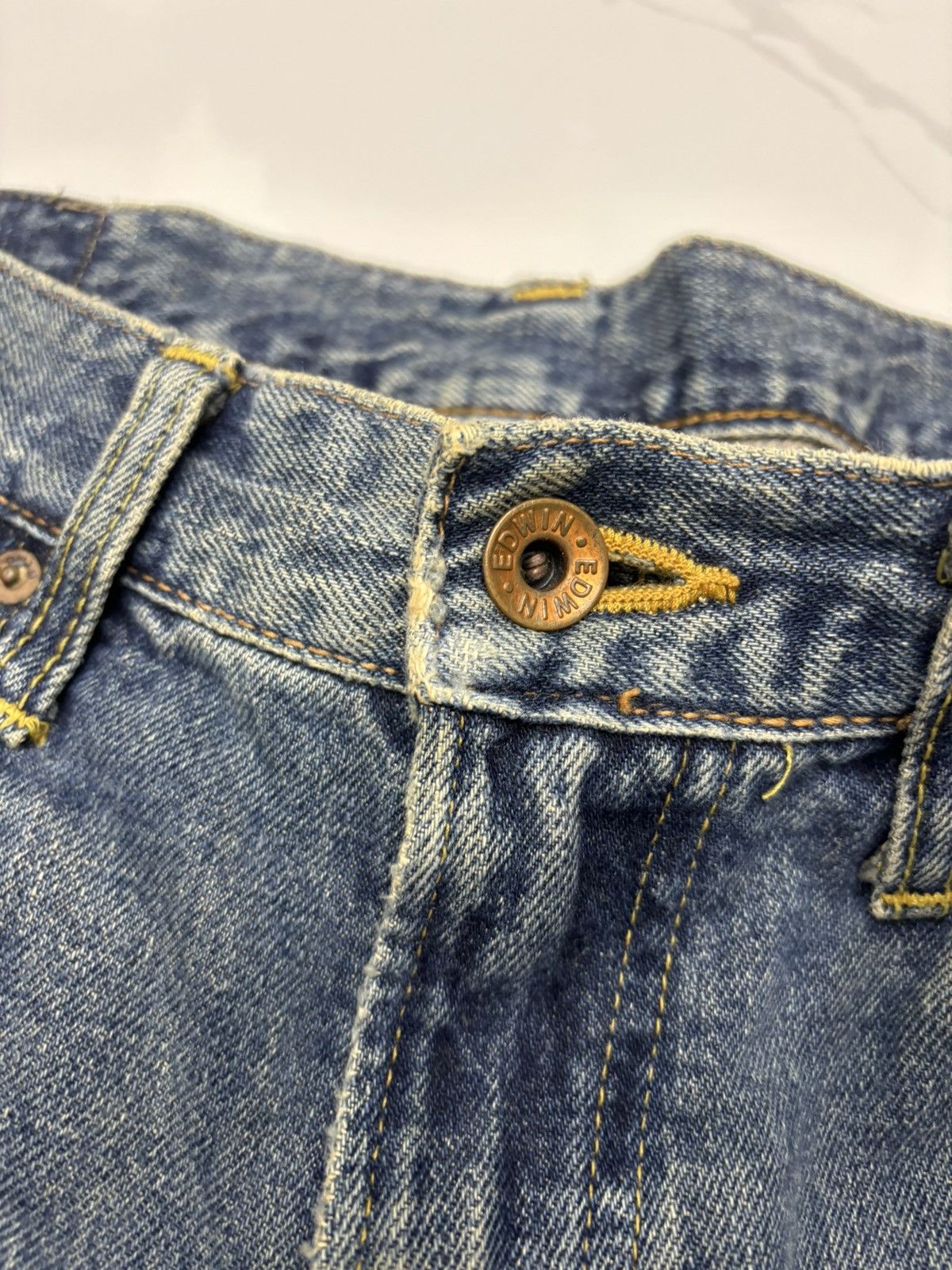Edwin EDWIN 505x SELVEDGE SHORT DENIM JEANS Size US 31 - 10 Thumbnail