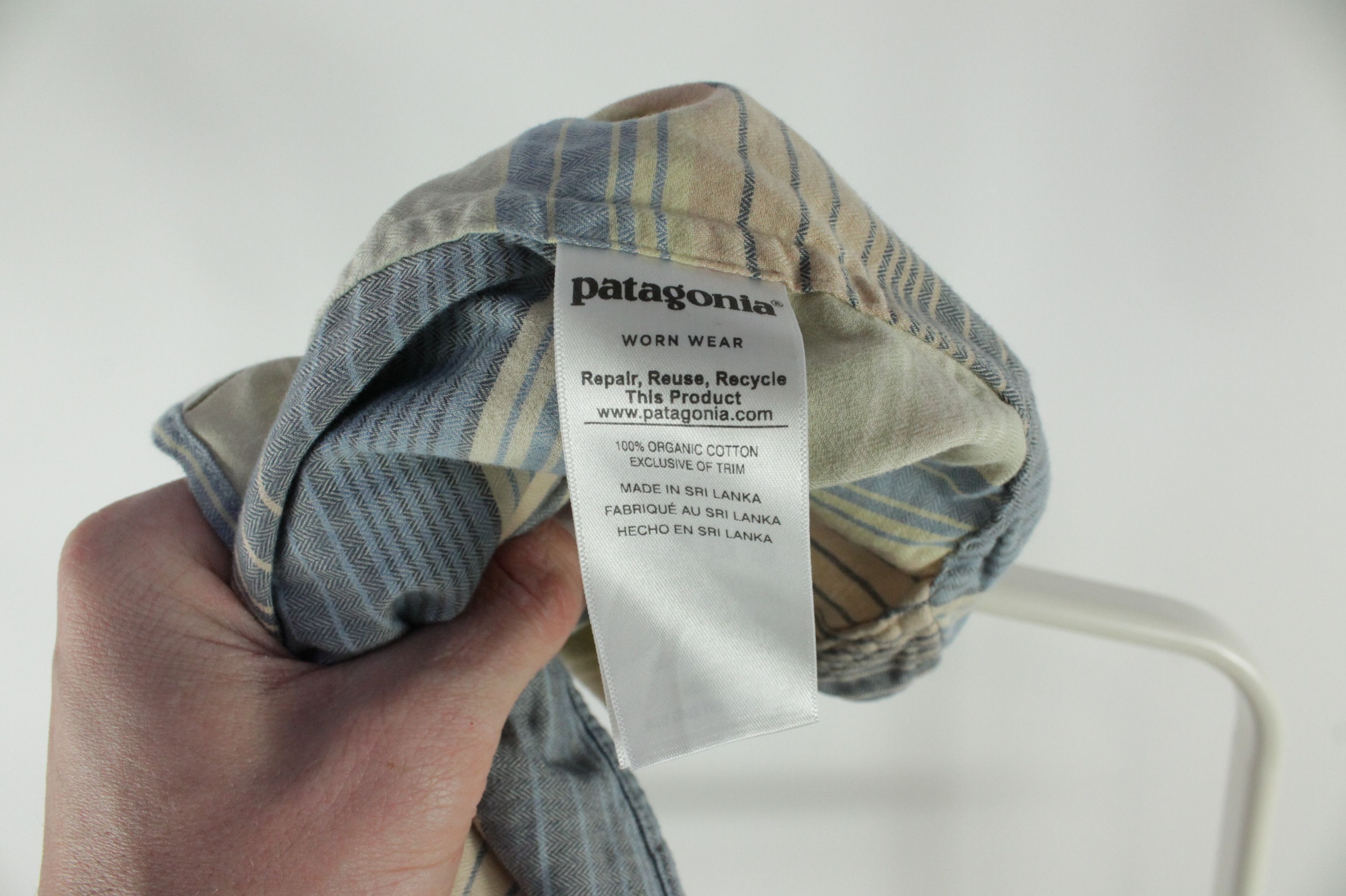 Designer × Patagonia Patagonia Organic Cotton Multi Striped Casual Shirt WMNS Size S / US 4 / IT 40 - 7 Thumbnail