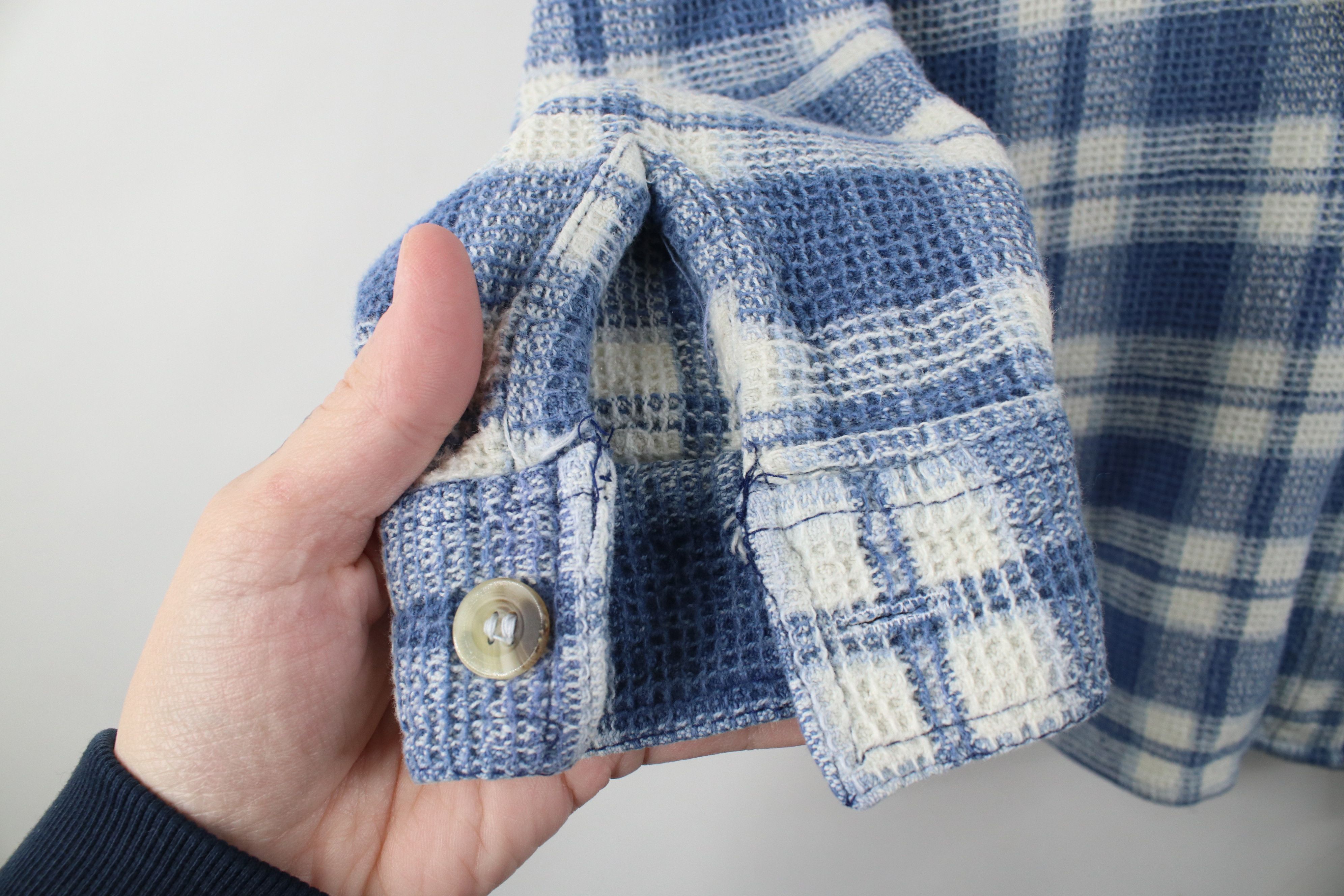 Vintage Vintage 90s Streetwear Knit Collared Button Shirt Plaid Size L / US 10 / IT 46 - 4 Thumbnail