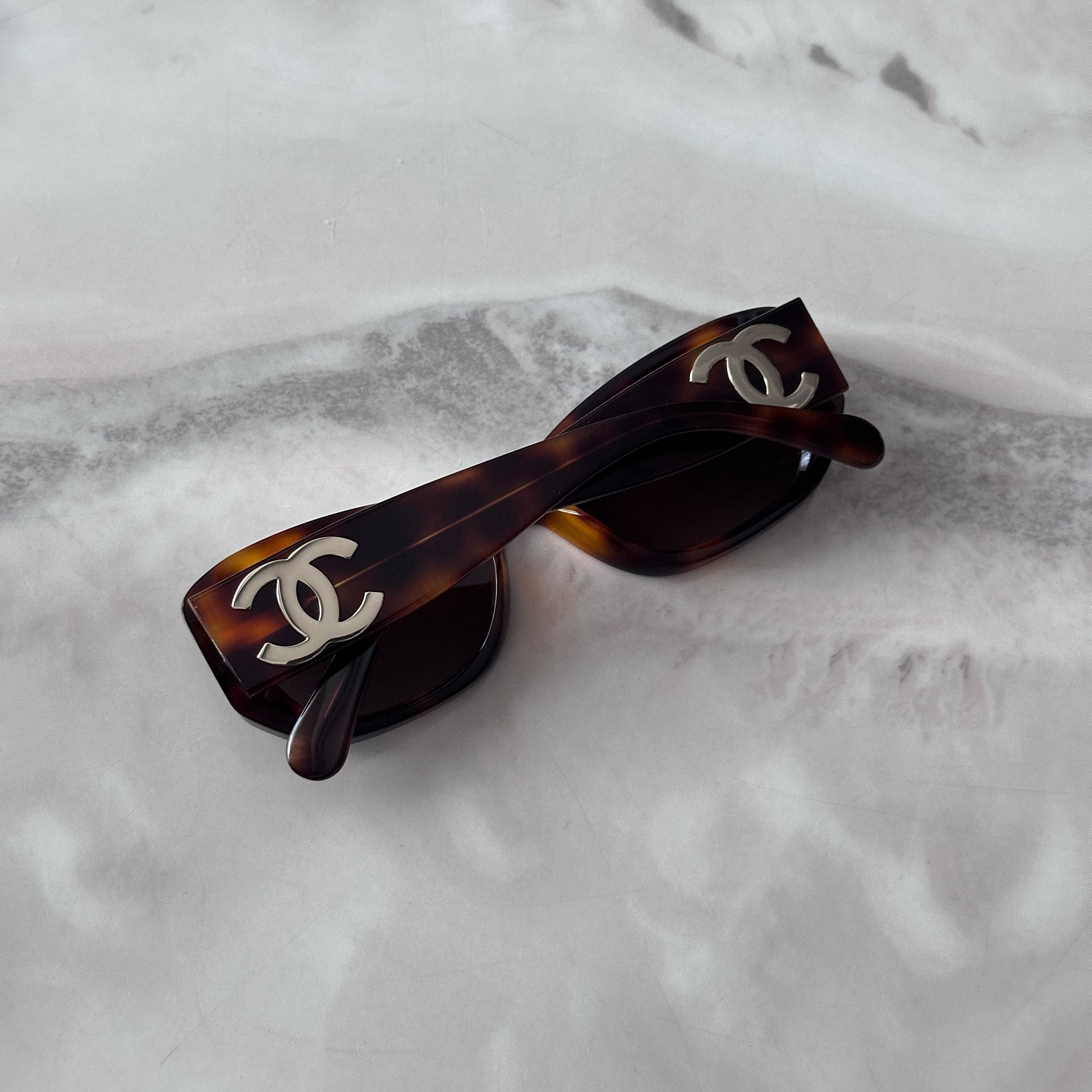 Chanel CHANEL 0CH5493 SUNGLASSES Size ONE SIZE - 2 Thumbnail