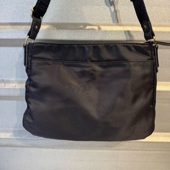 Other NWT TIME AND TRU ADJUSTABLE SHOULDER STRAP BLACK HANDBAG Size ONE SIZE - 6 Thumbnail