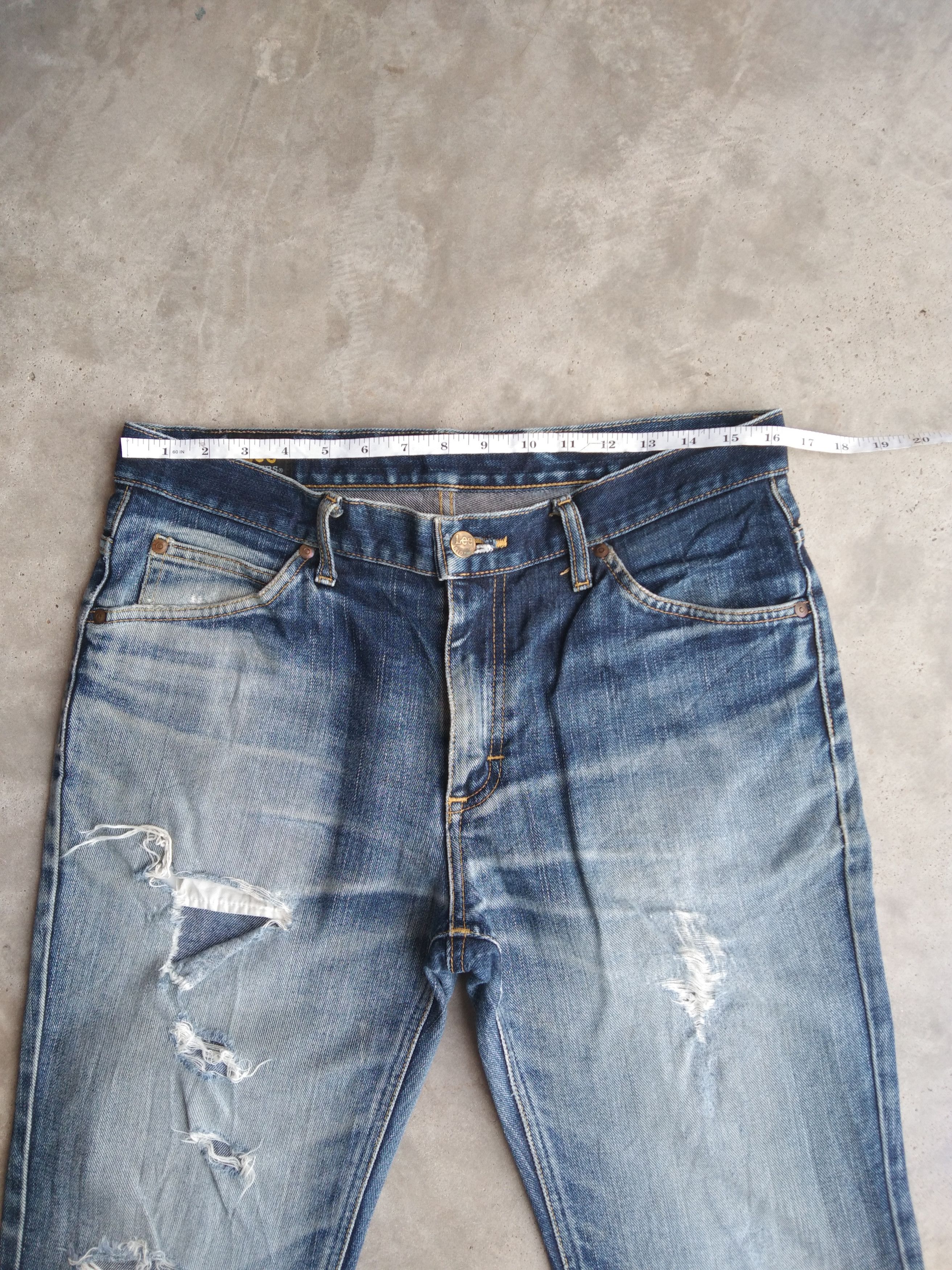 Vintage Vintage Lee Riders Flared Distressed Jeans 32x31 Size US 32 / EU 48 - 7 Thumbnail