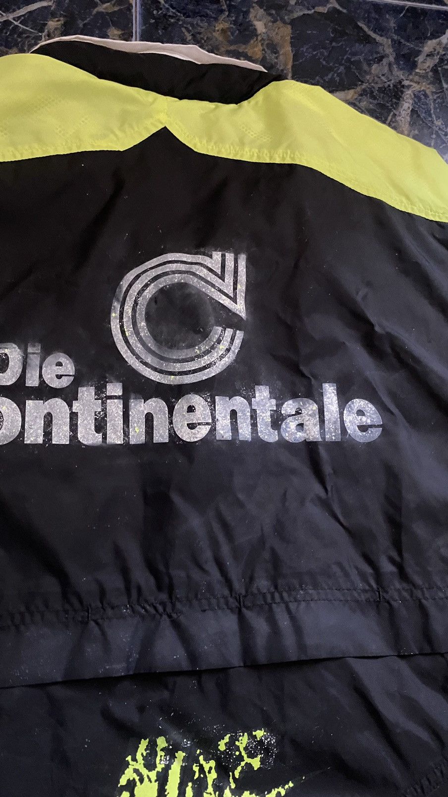 Nike Rare Vintage 1996-97 Borussia Dortmund Nike windbreaker Size US XXL / EU 58 / 5 - 12 Thumbnail