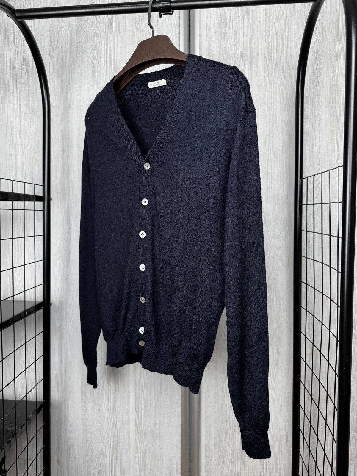 Suitsupply Suitsupply Navy Blue Merino Wool V Neck cardigan size XL Size US XL / EU 56 / 4 - 5 Thumbnail
