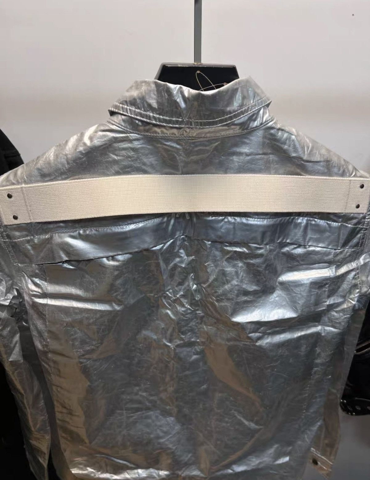 Rick Owens Rick Owens DRKSHDW 2019 Metallic Silver Shirt Jacket Size US S / EU 44-46 / 1 - 4 Thumbnail