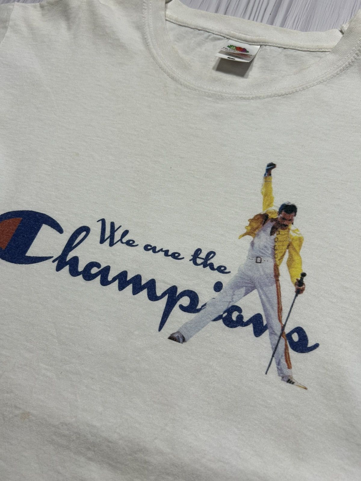 Band Tees Vintage Freddie Mercury We Are The Champions T-Shirt Size L Size US L / EU 52-54 / 3 - 5 Thumbnail