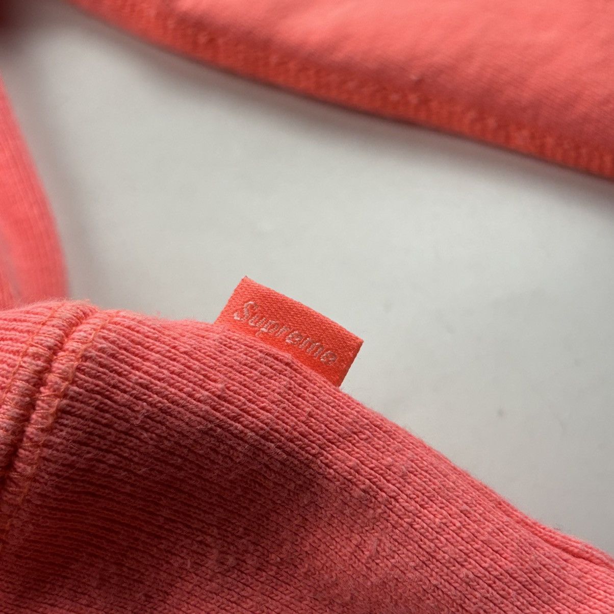 Supreme Supreme Flourescent Pink Box Logo Size US L / EU 52-54 / 3 - 6 Thumbnail