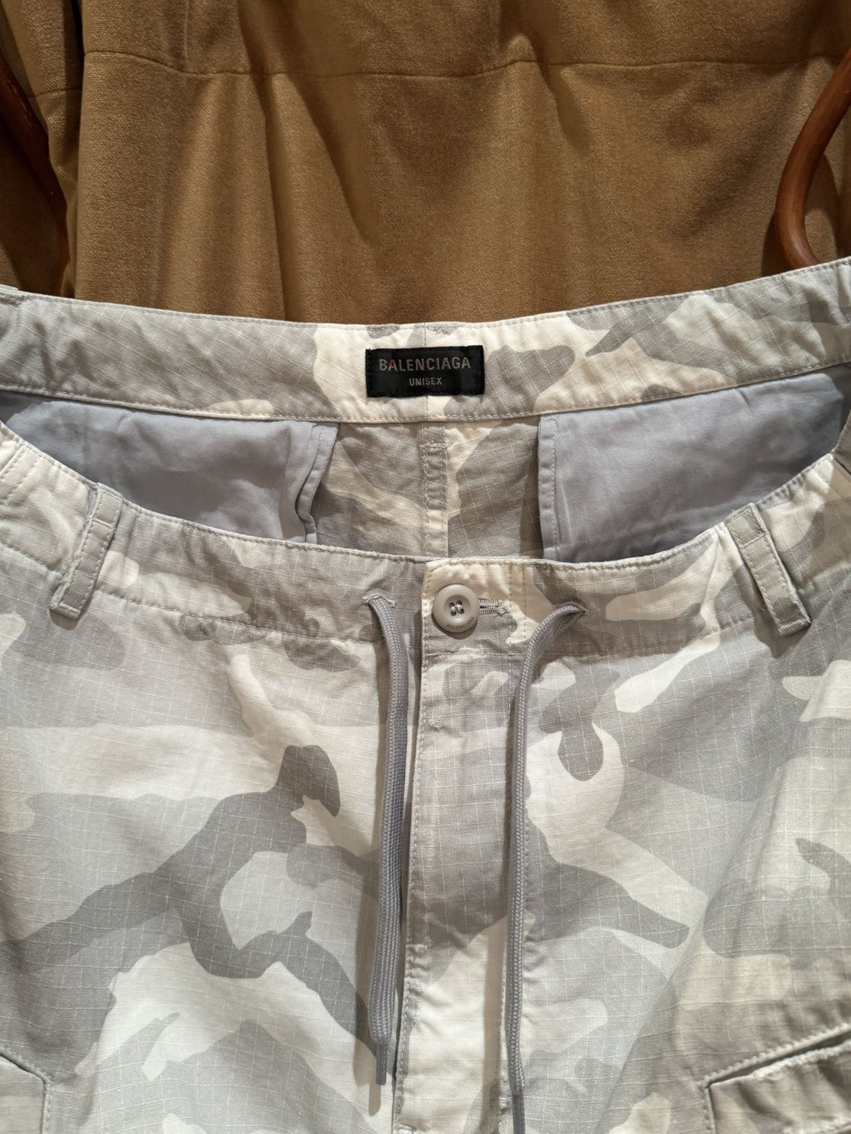 Balenciaga Balenciaga SS24 Loose Fit Camo Cargo Pants with Drawstring Size US 31 - 7 Thumbnail