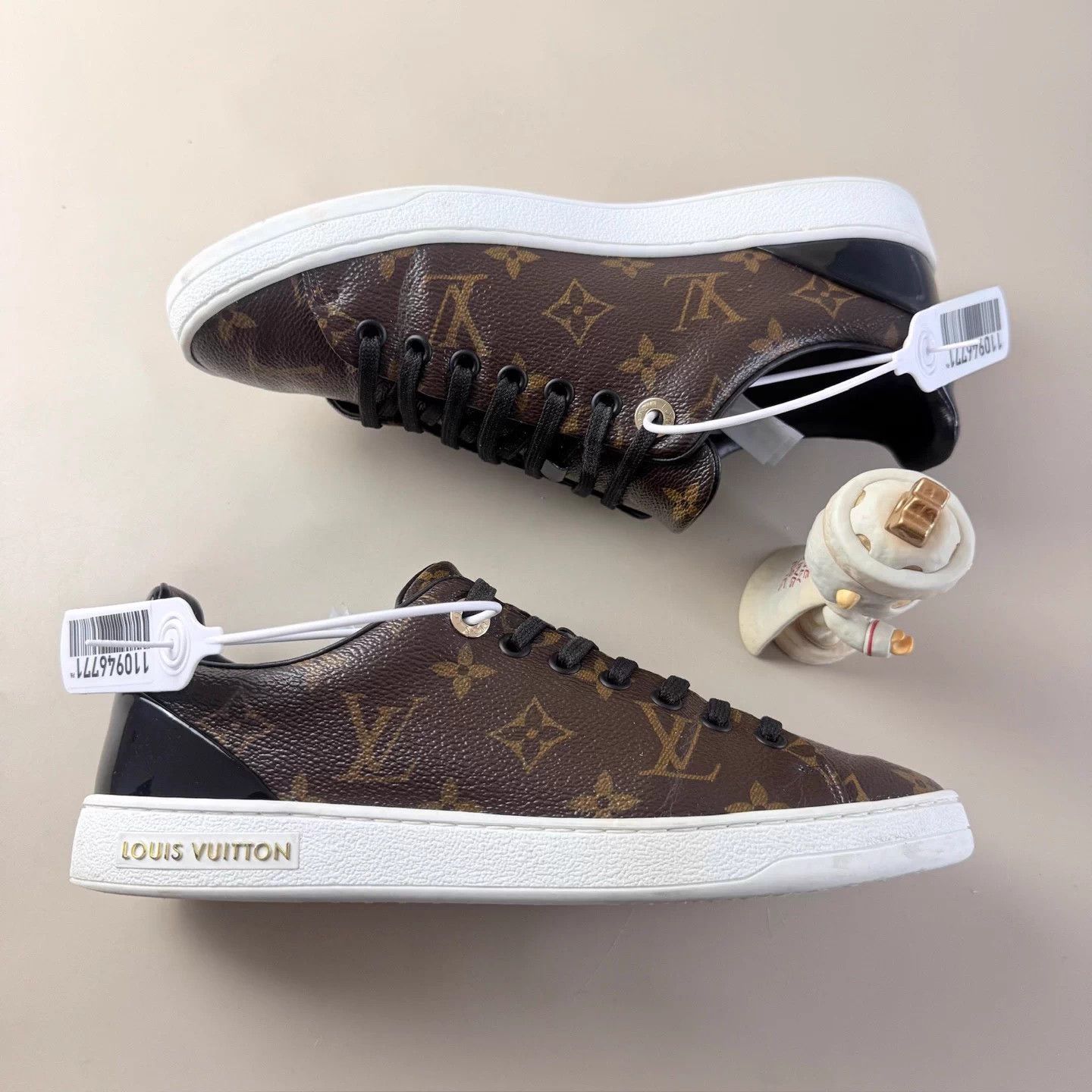 Louis Vuitton LV All Over Monogram Casual Shoes Women's 38 95 New YLP4435 Size US 7 / IT 37 - 4 Thumbnail
