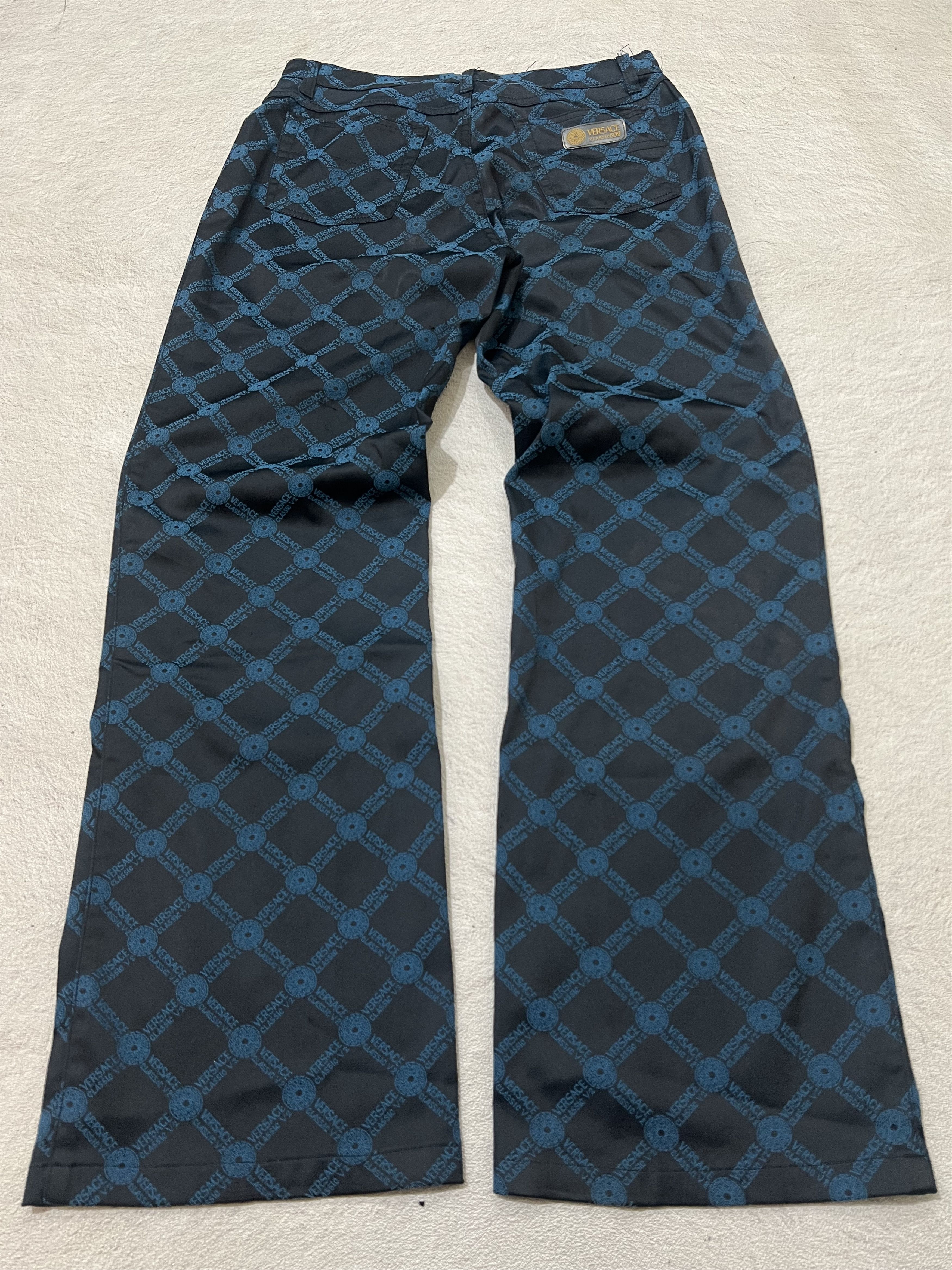 Japanese Brand 2000s Versace V2 Classic Embroidery Pattern Silk Pants Size US 30 / EU 46 - 2 Thumbnail